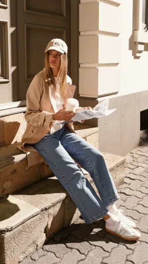 Abrand 94 High & Wide Jeans - Debbie Work Meeting Trendy Modern Minimalist Base Look