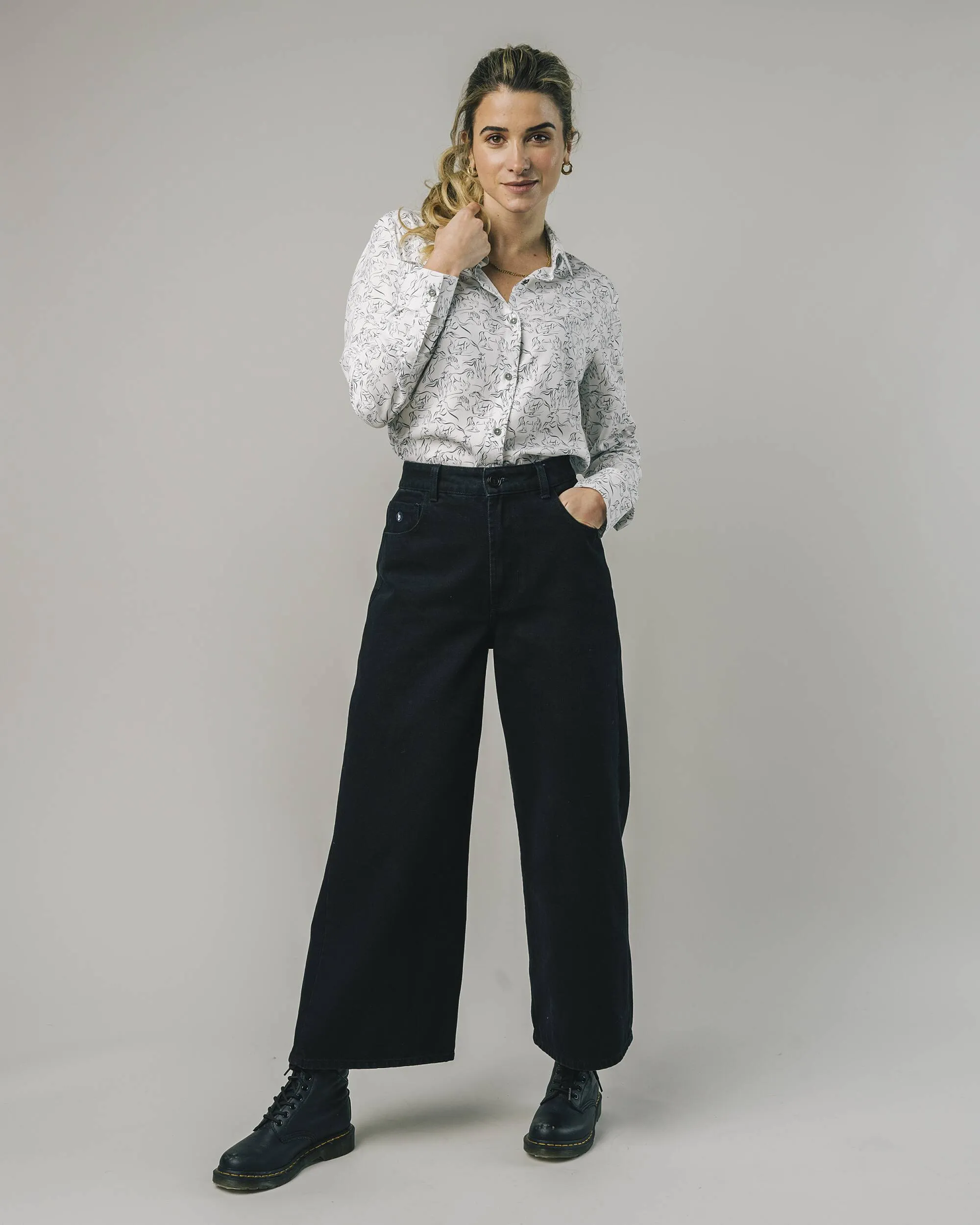 Riding Blouse Ecru Stylish Design Chic Comfort Style