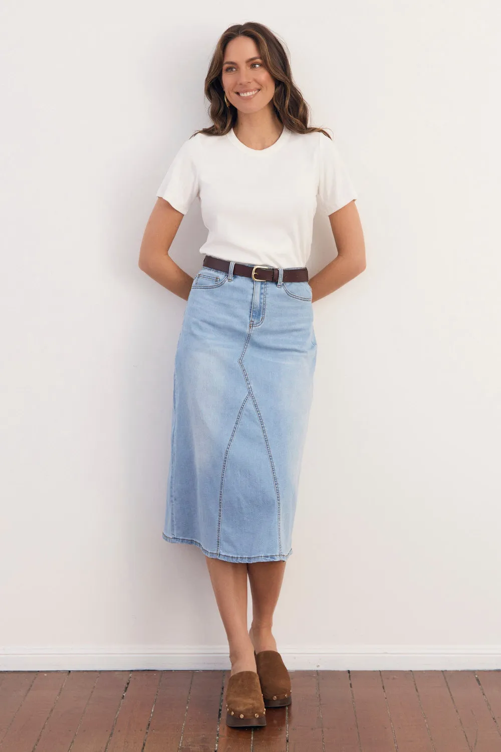 Adrift Ribbed Tee in White V-Neck