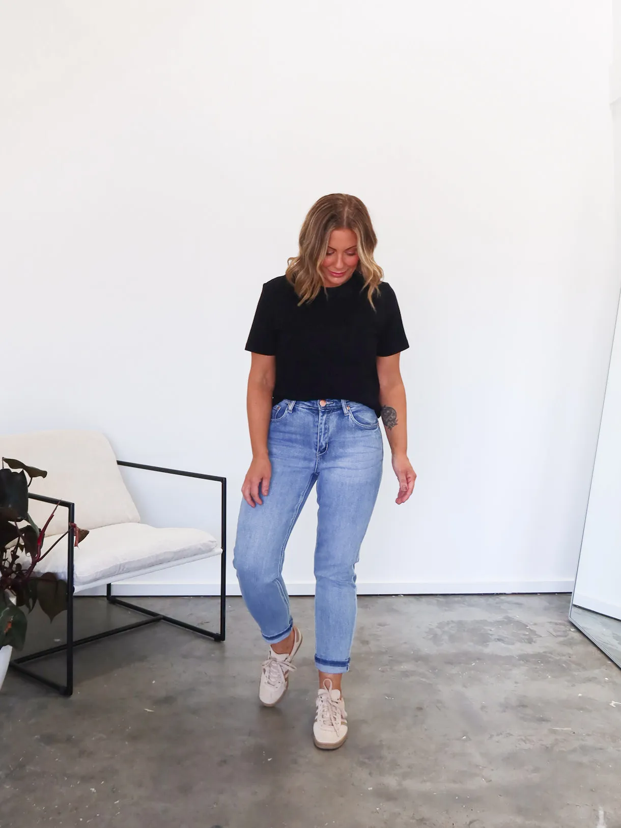 Aidan Jeans - no rips Stylish Sunny Vibes Versatile Relaxed Style