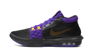 LeBron Witness 8 "Lakers" winter shoes