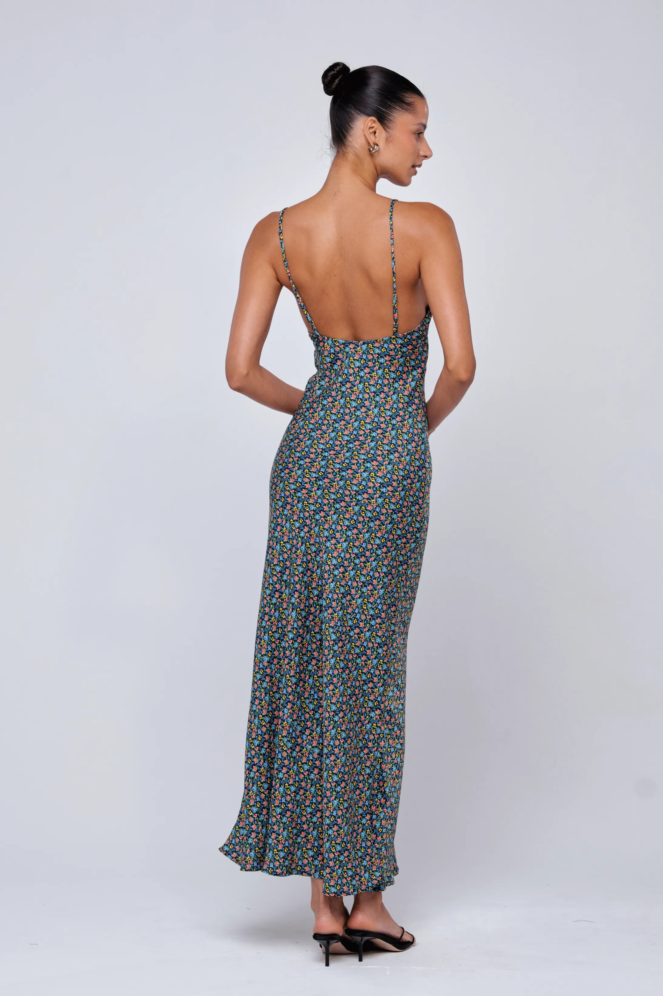 Minimal Design FadeResistantColor Micah Dress in Paros