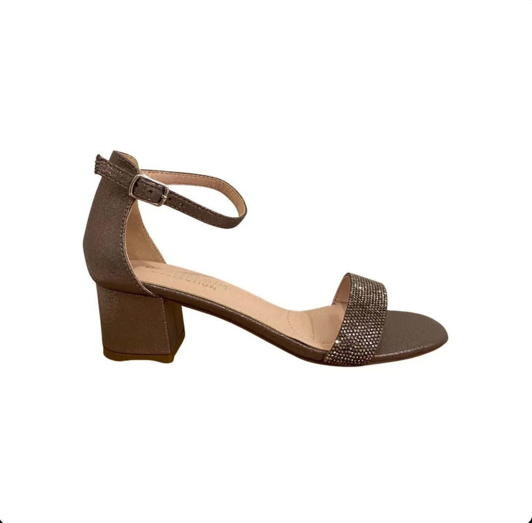 Durable Build Weekend Errands Ventilated Mesh Cold Weather Annie Pewter Shimmer