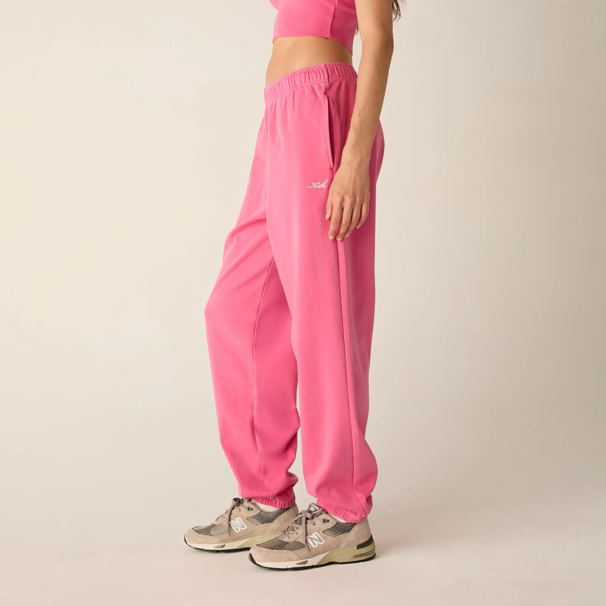 Weekend Adventure Sporty Touch Kith Women Chelsea III Sweatpant - Protea