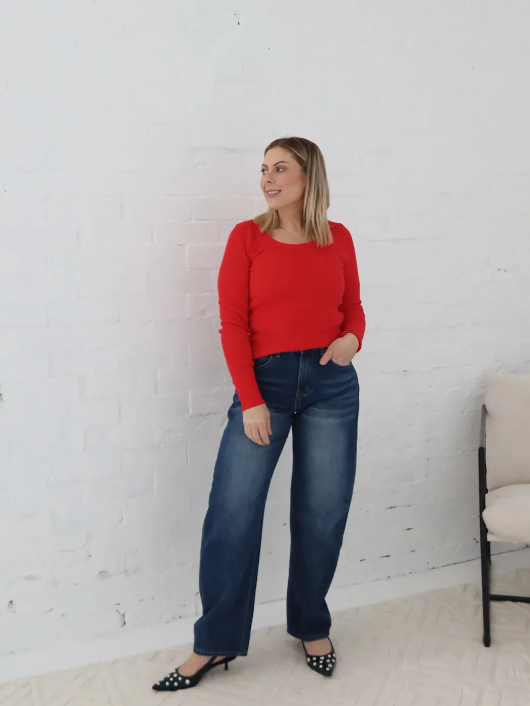 Articulated Knee Shape Atlas Barrel Jeans- Dark