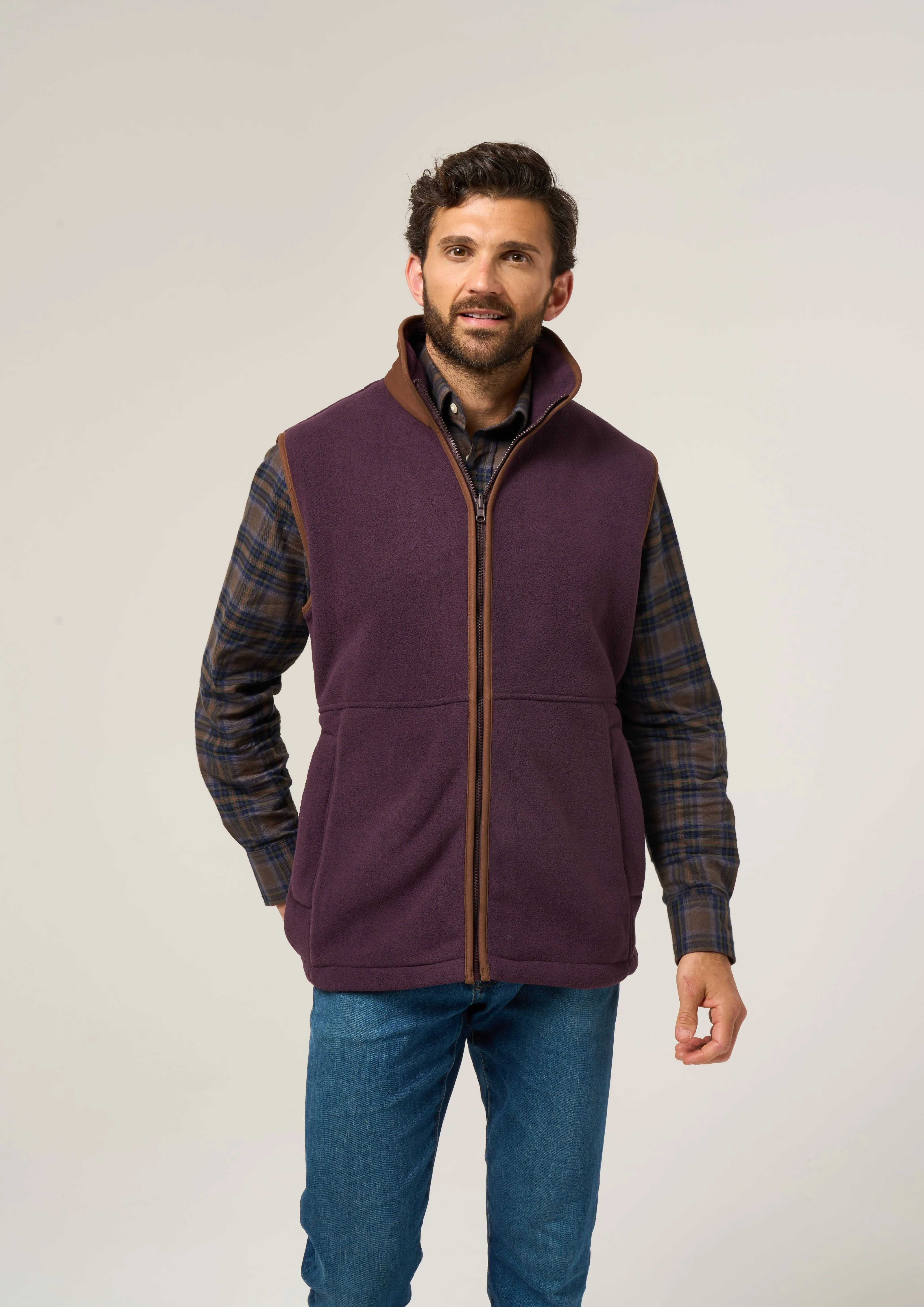 Aylsham Men's Fleece Gilet In Plum - Regular Fit Light Layer Snow Park