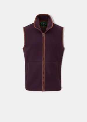 Relaxed Style Aylsham Men's Fleece Gilet In Plum - Regular Fit