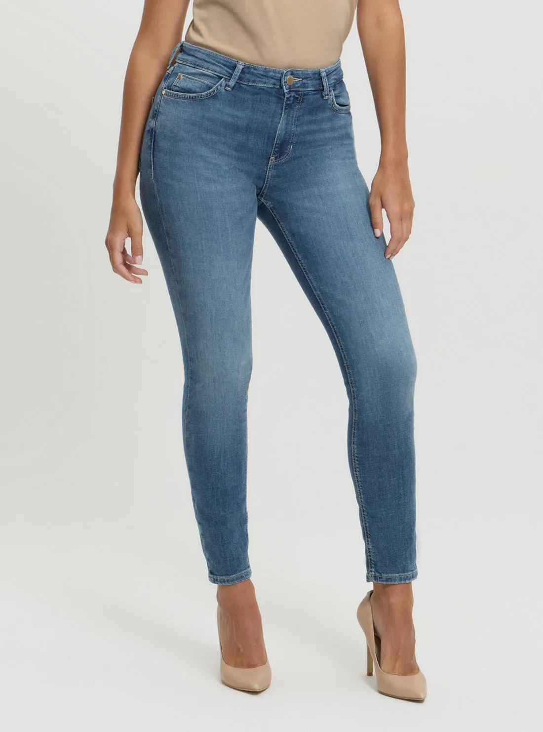 Durable Streetwear Fan Premium Core Fit Blue Denim 1981 Skinny Jeans in Mid Wash