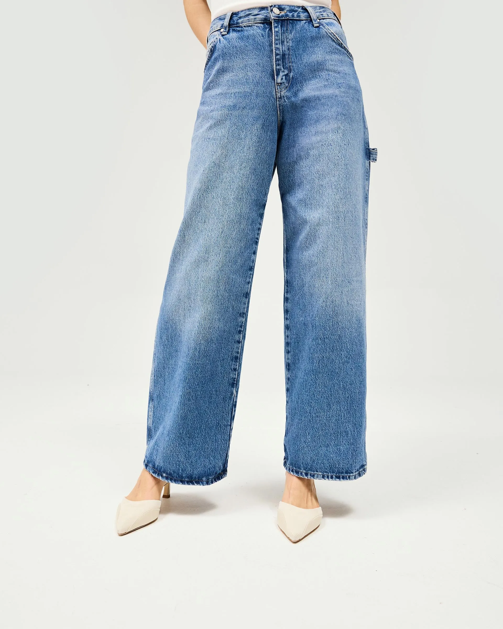 Nature Lover Shopping Day Everyday Skater Jean - Washed Blue