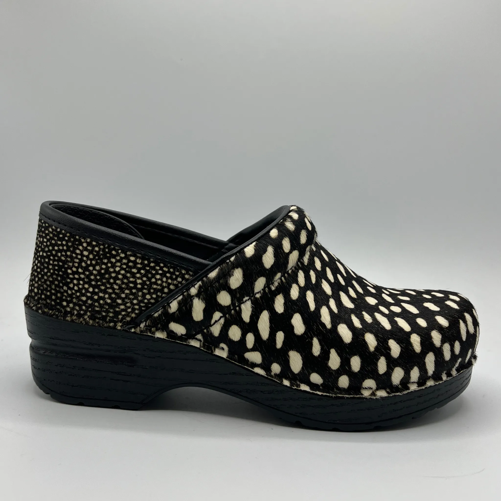 Handcrafted Detailing Deep Shade Dansko Professional Clog