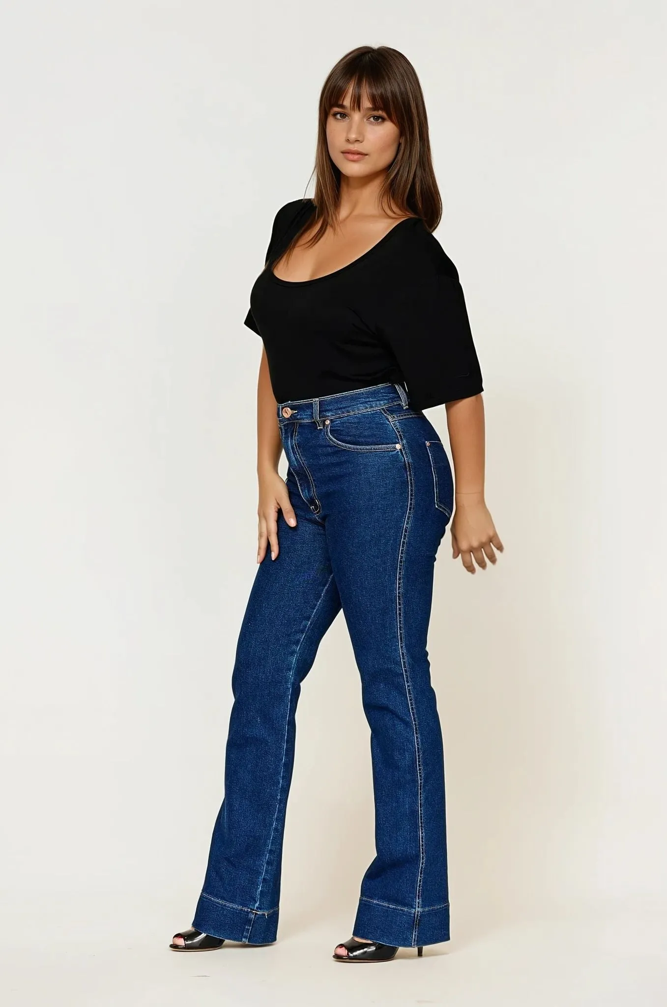 Brooke Jean Indigo Core Item Go To Outfit