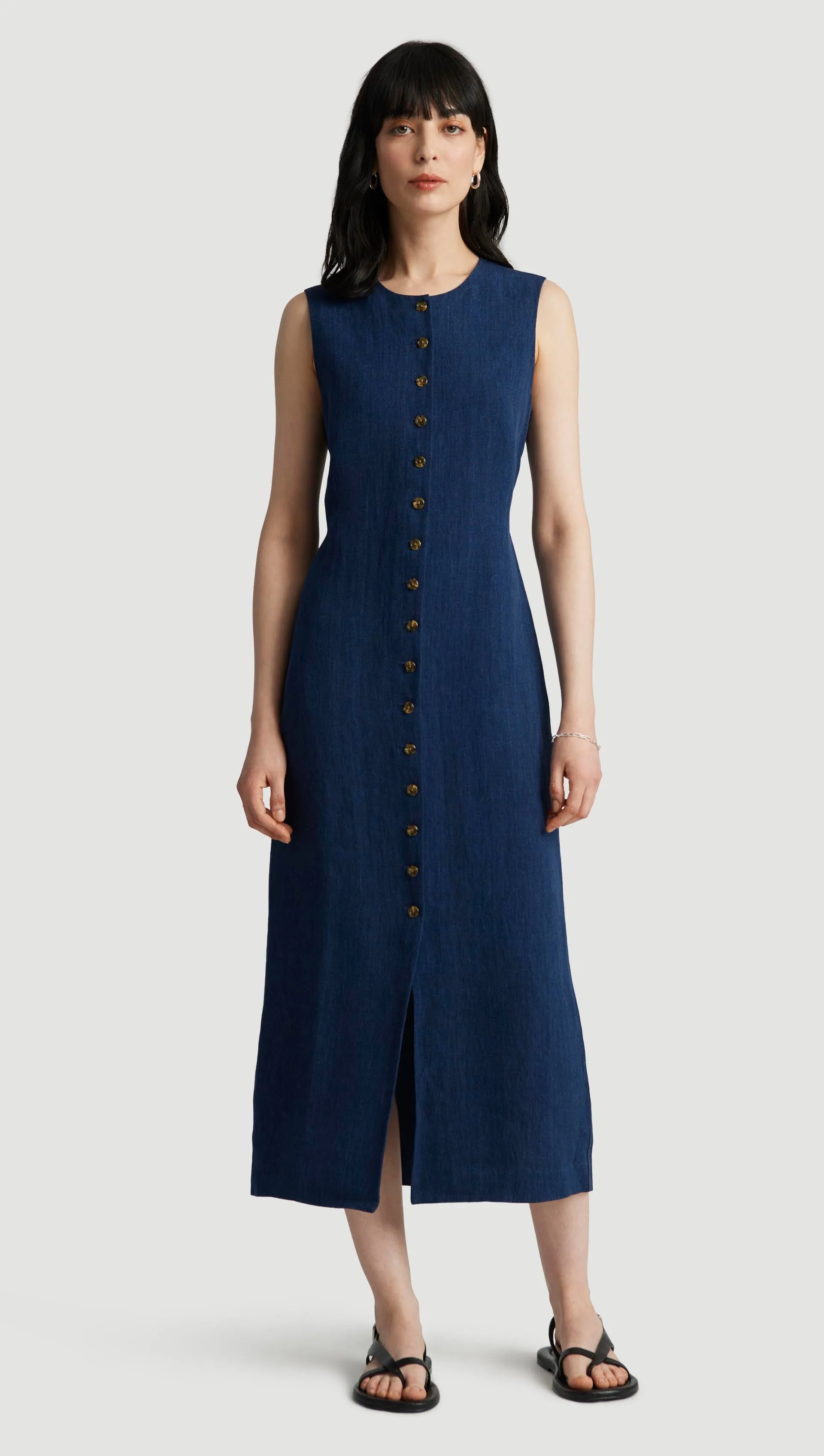 Button Dress in Linen | Denim Elegant Waist