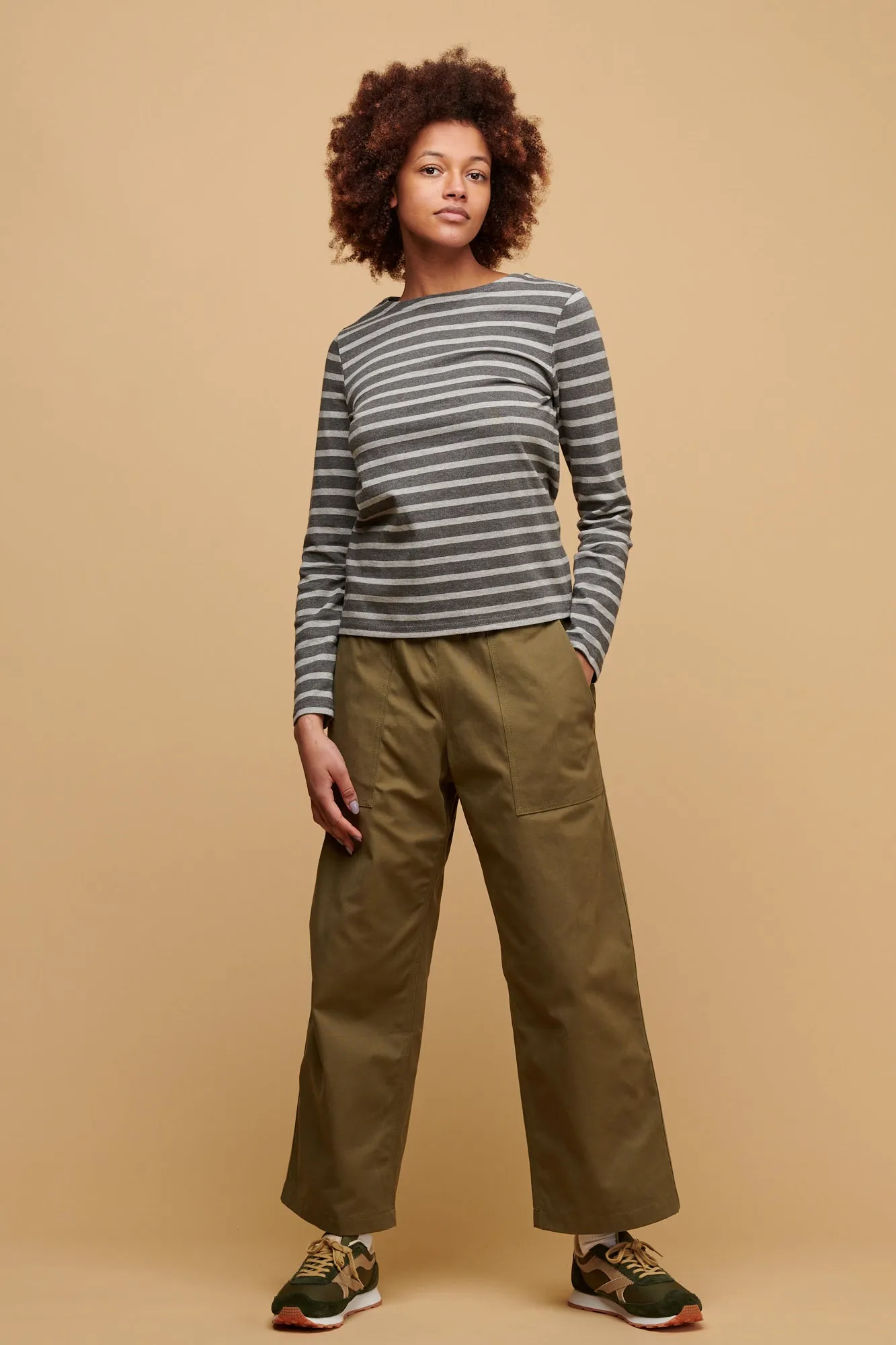 Camerawoman Drawstring Tapered Cotton Canvas Trousers - Olive Chic Fit Essential Wear
