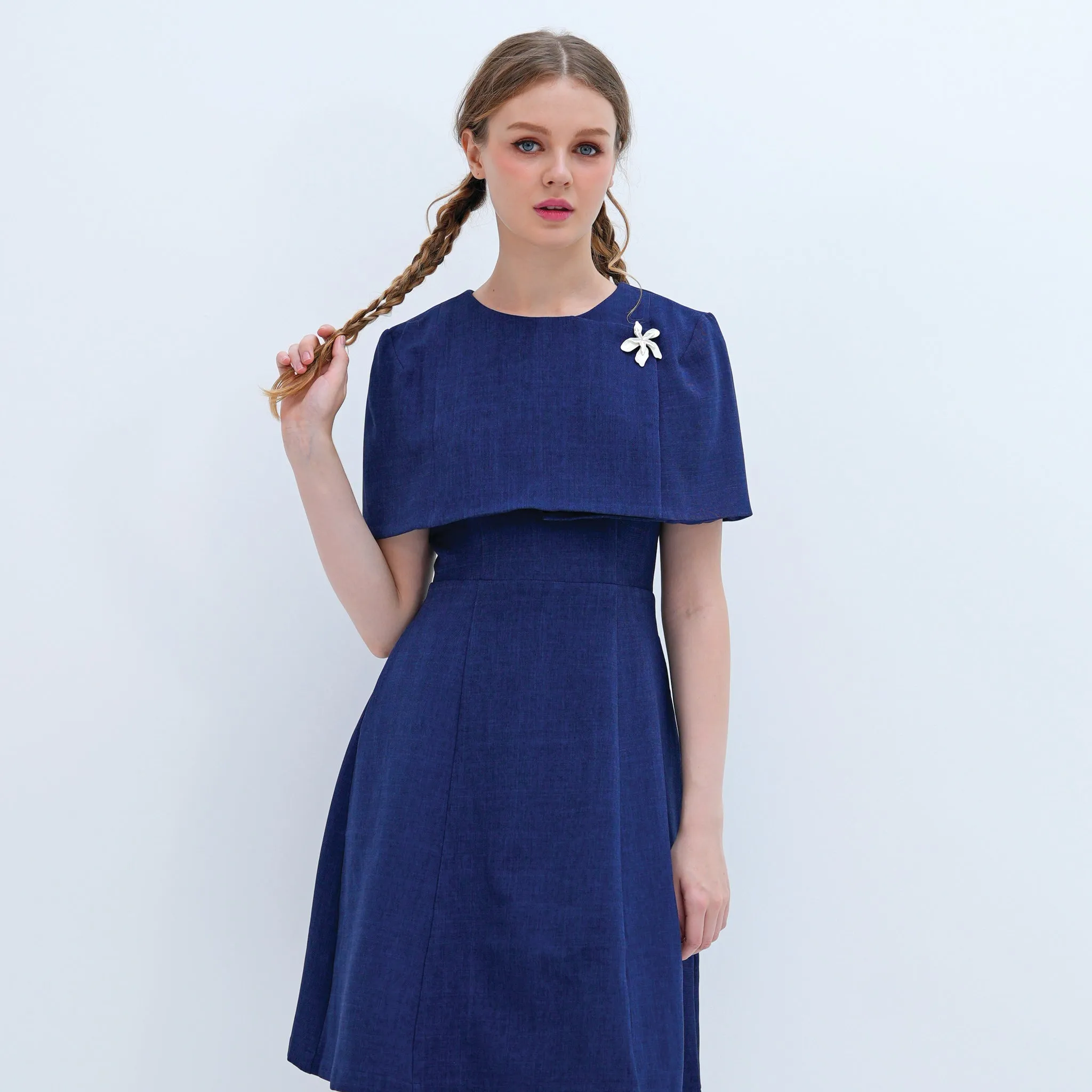 Calm Style Cape Dress