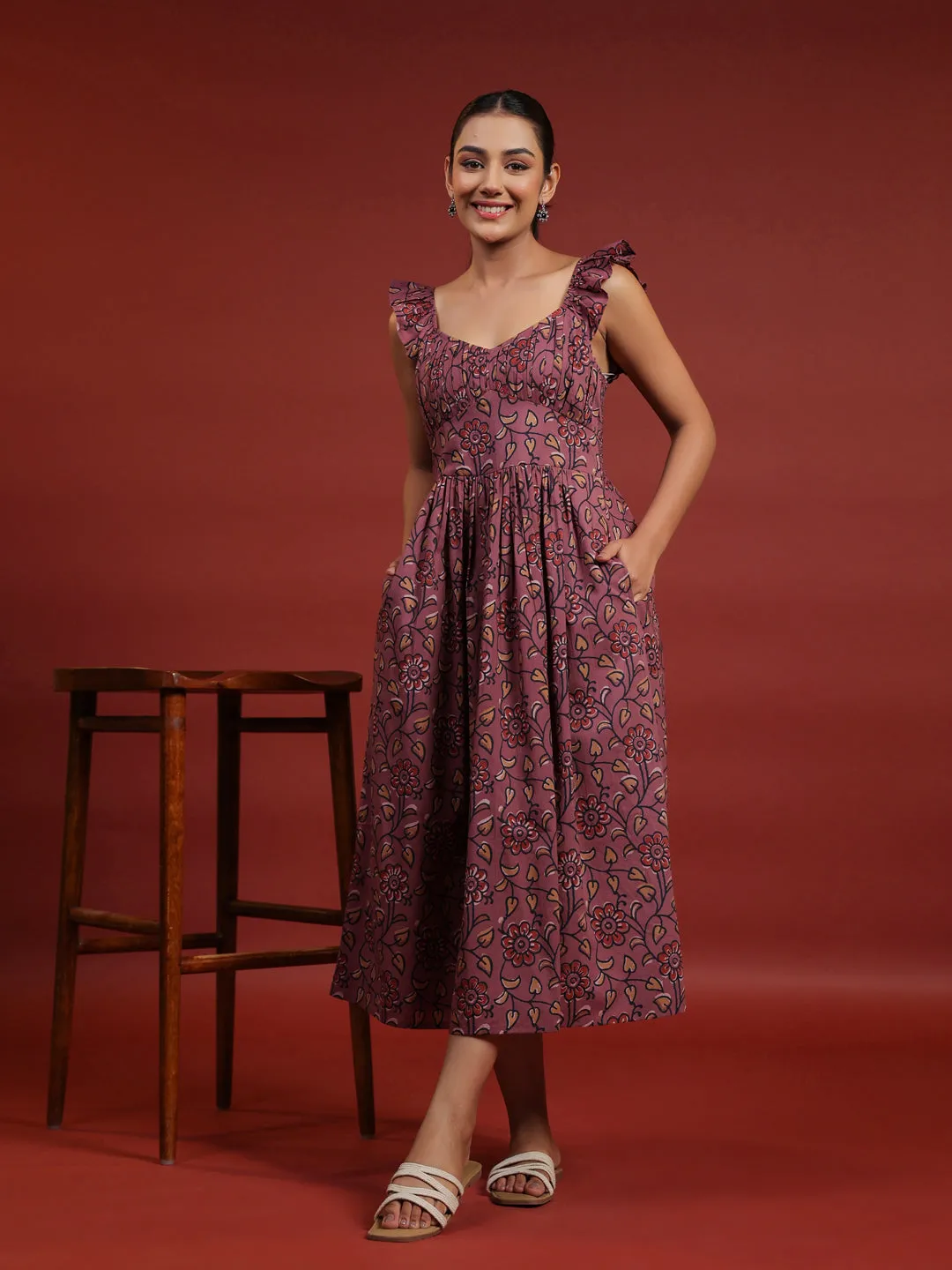 Women's Printed Fit and Flare Dress Sleek Motion Stud-Detail