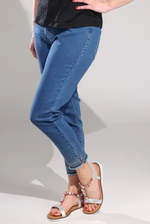Pull on Wonder Denim Capri Jeans | MID INDIGO | 6624A1 Seamless Comfort
