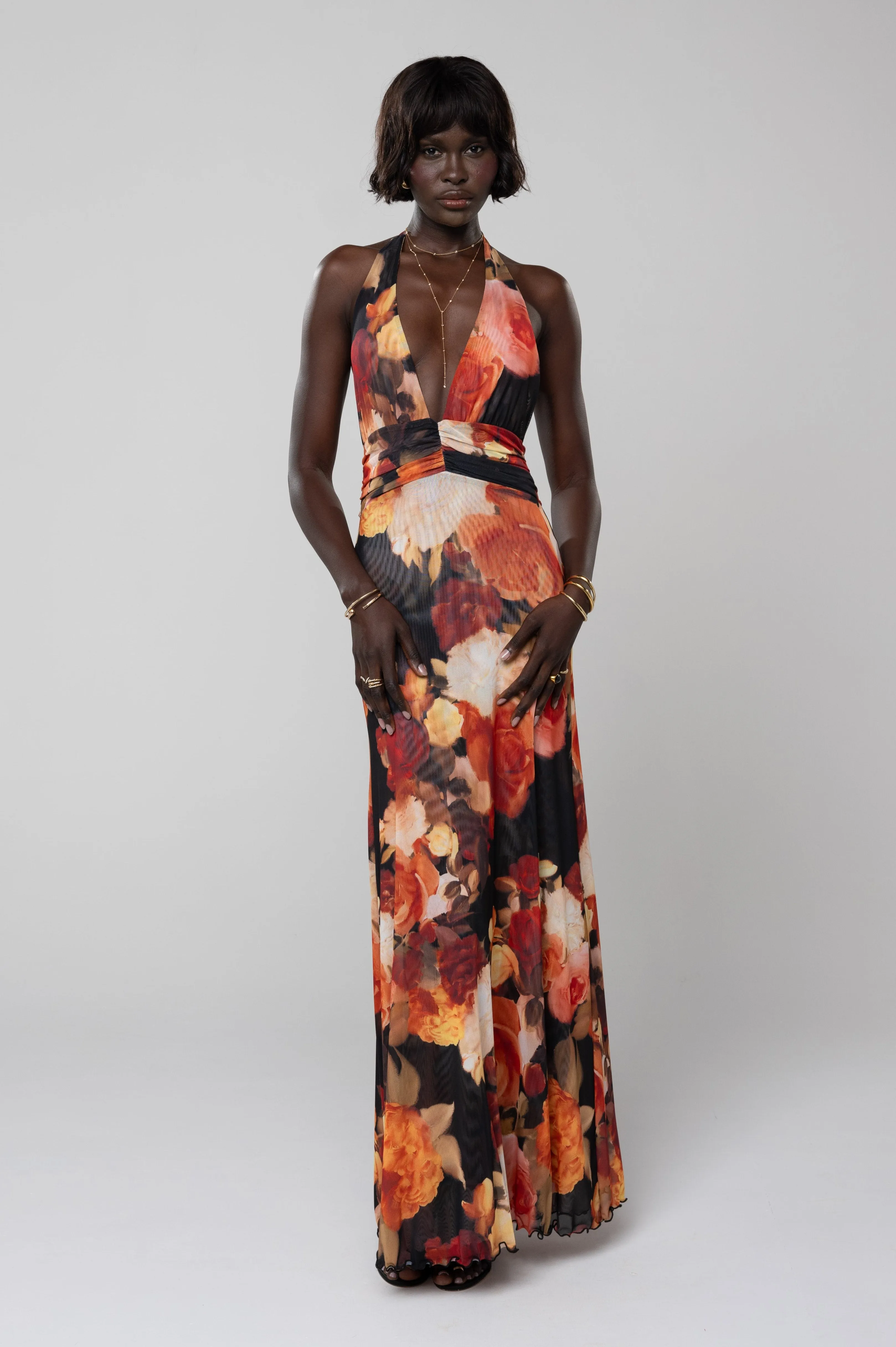 Chelsea Maxi Dress in Muse Elegant Waist Design Fit for All Seasons