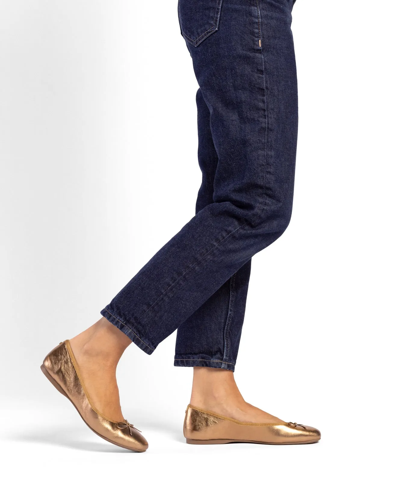 Easy Clean Material The Hummingbird - Vintage Gold Leather