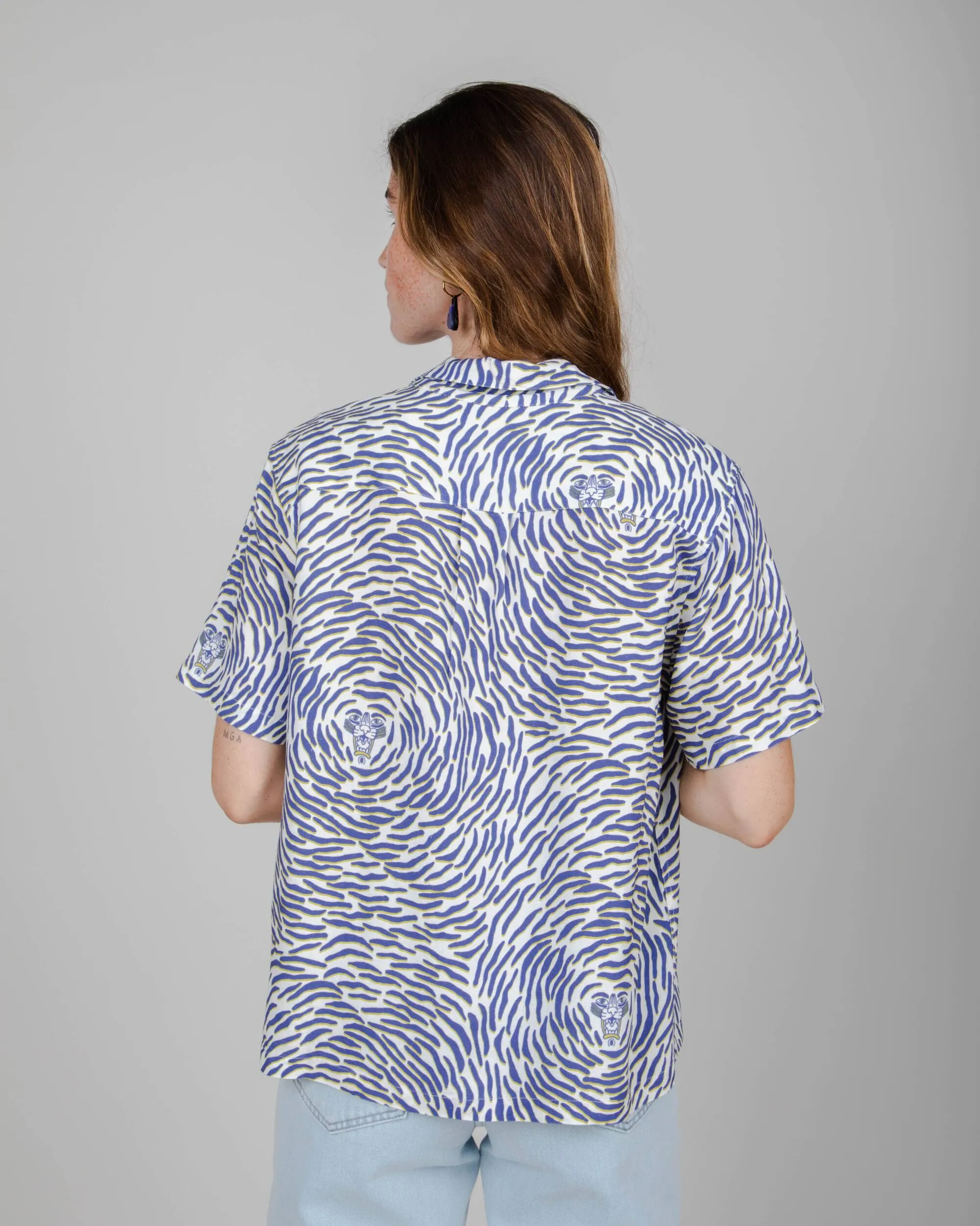 Asis Percales Tiger Aloha Blouse White Stylish Design