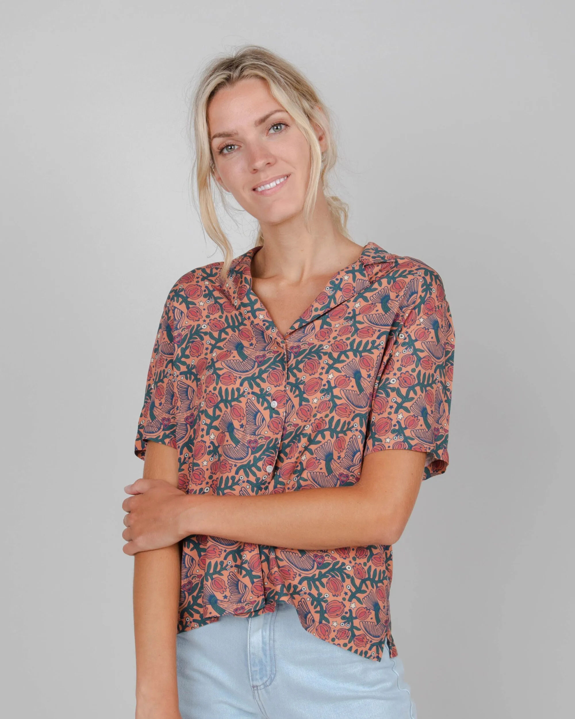 Classic Outfit Style Soft and Light Asis Percales Passerine Aloha Blouse