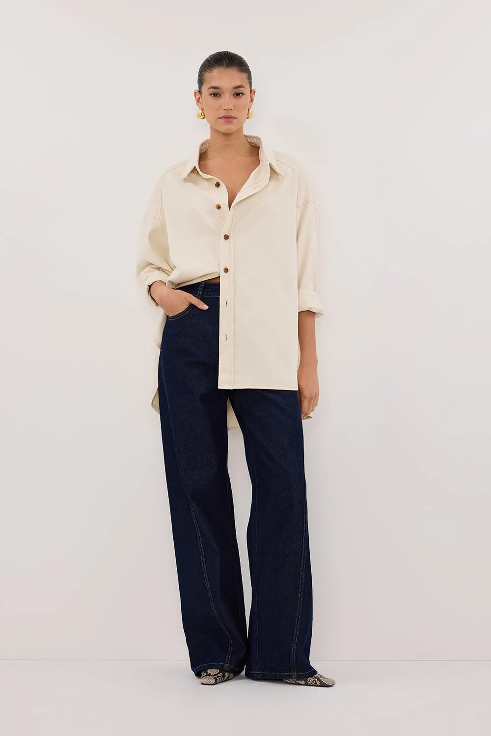 Sleek Design Quick Dry Weave Technology CARSON INDIGO TALL WIDE LEG JEAN