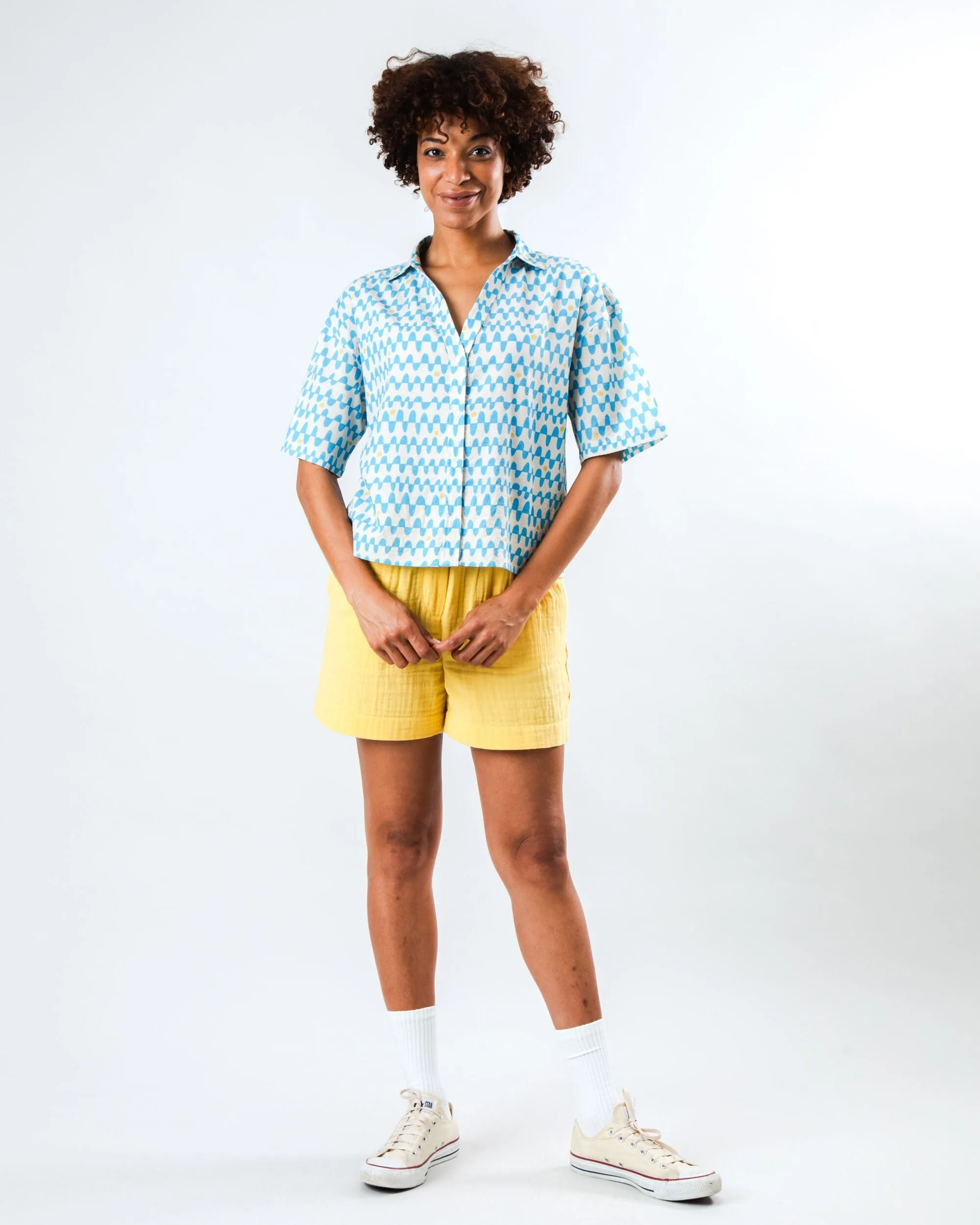 Sporty essentials Fun and Comfortable Sunset Cropped Blouse Blue