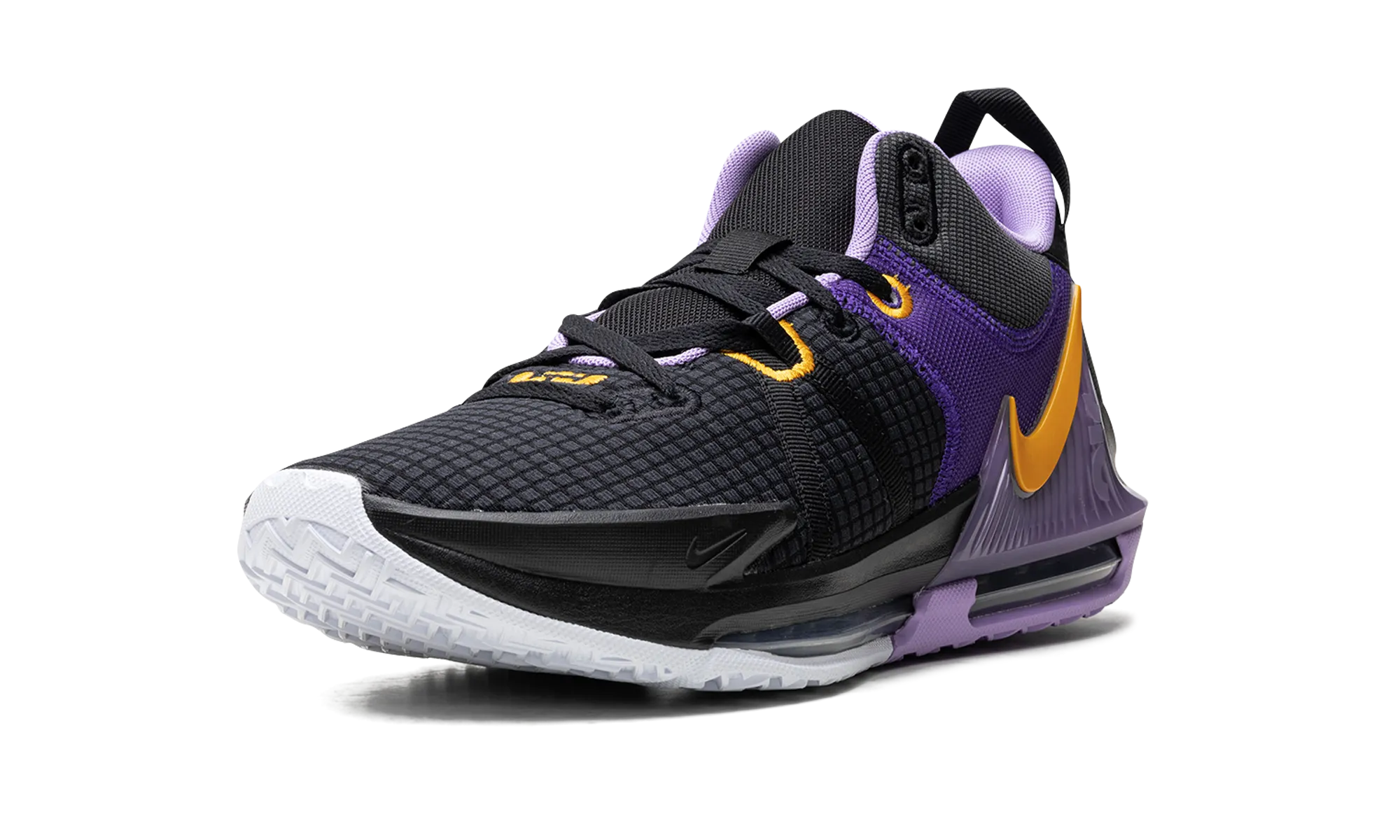 court players' shoes LeBron Witness VII "Lakers"