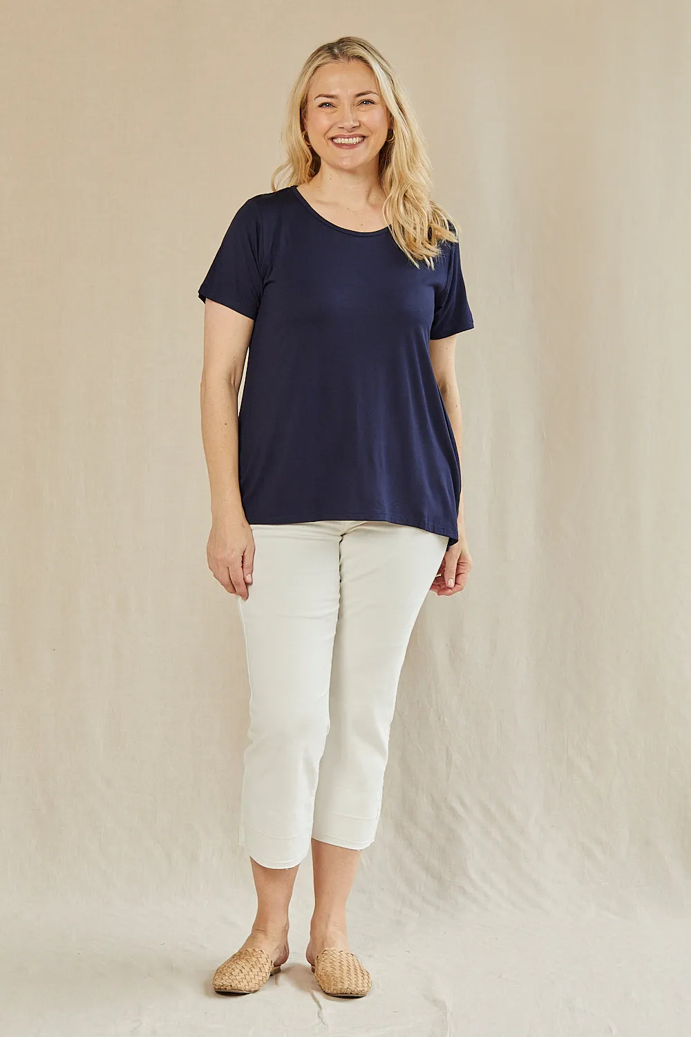 Fashionable Comfy Stretch Swing Tee in Navy
