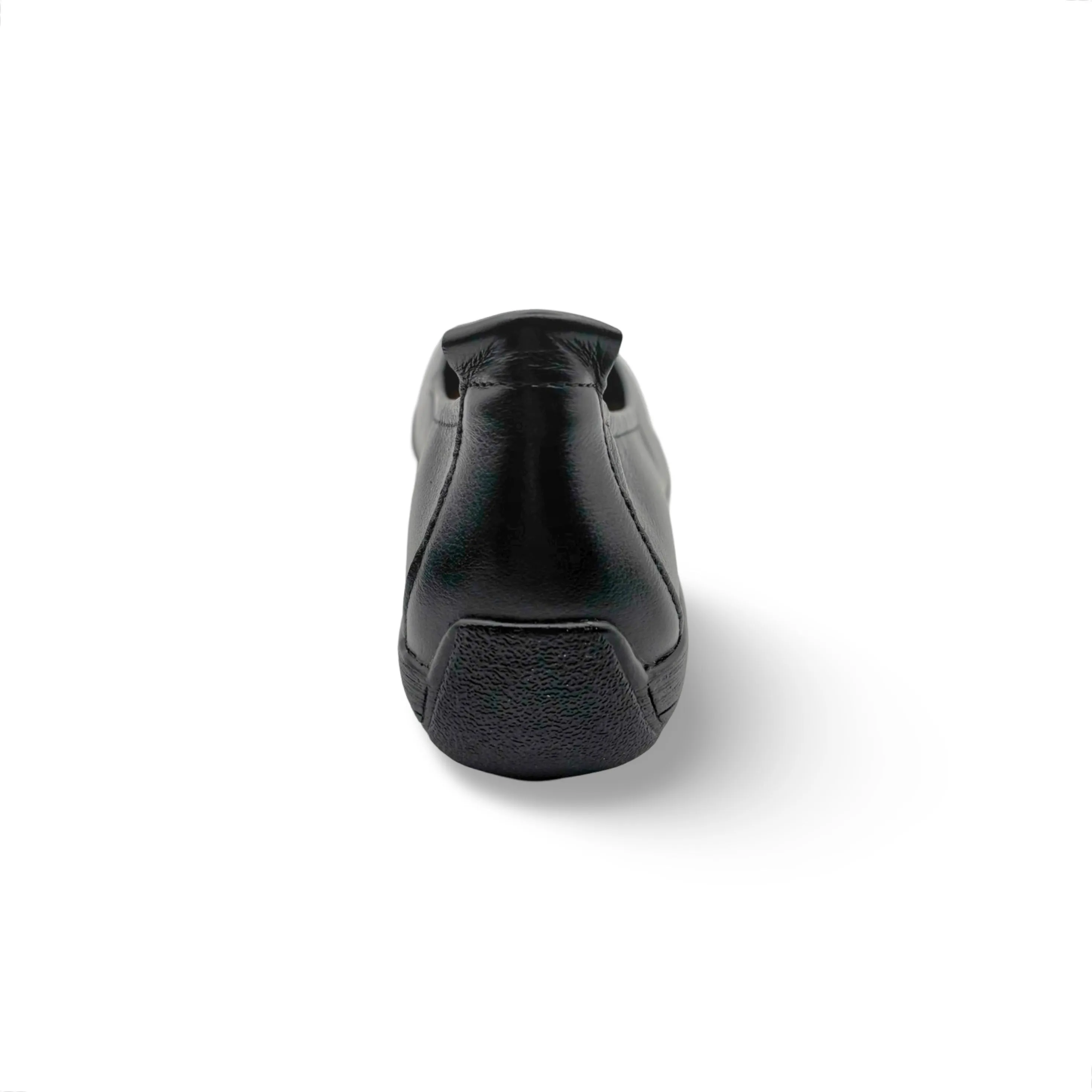 Durable Build Hiking Trails Fenja Black Leather Flat