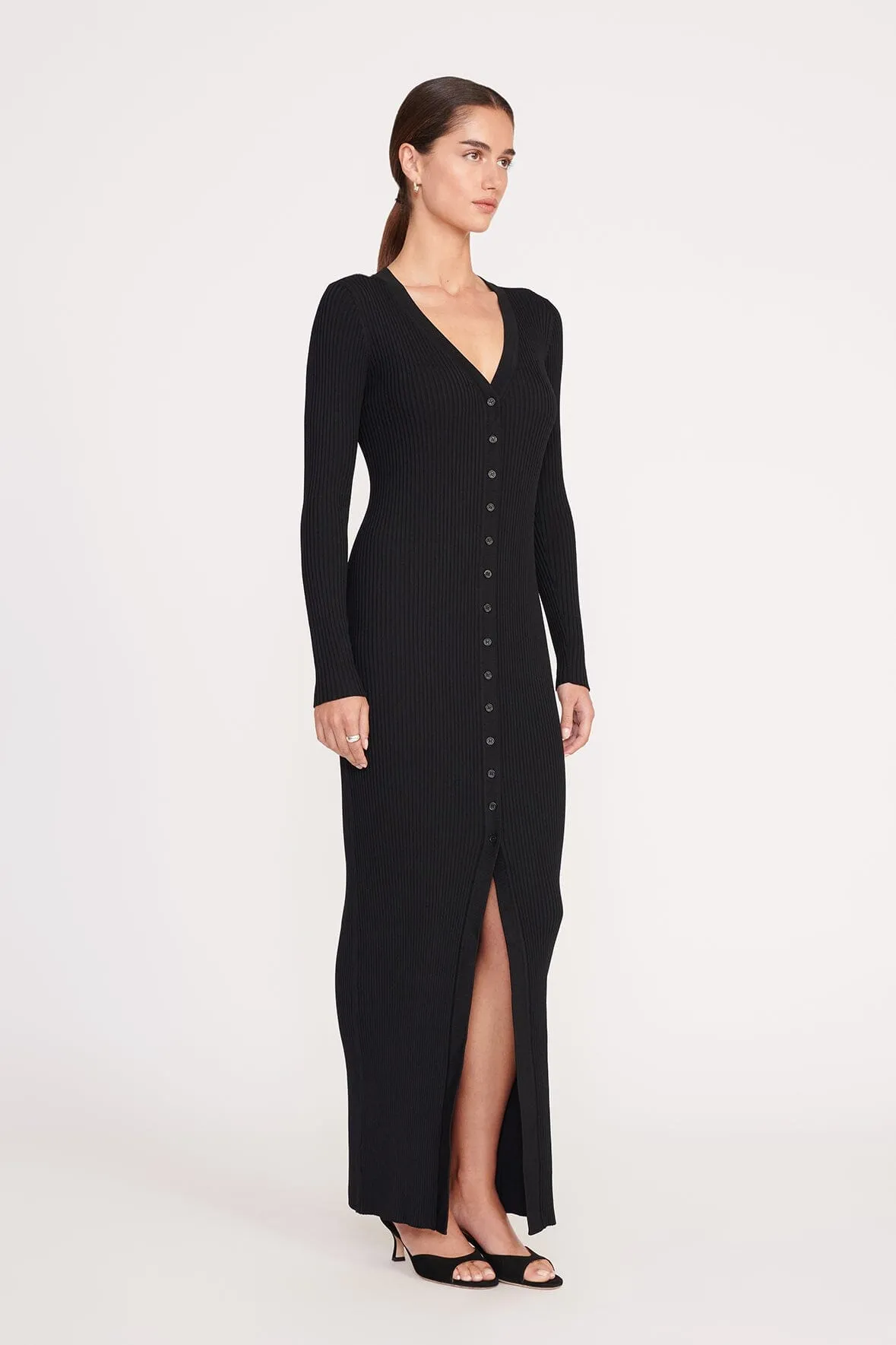 Spring Vibe Feminine fit-and-flare silhouette MAXI SHOKO SWEATER | BLACK