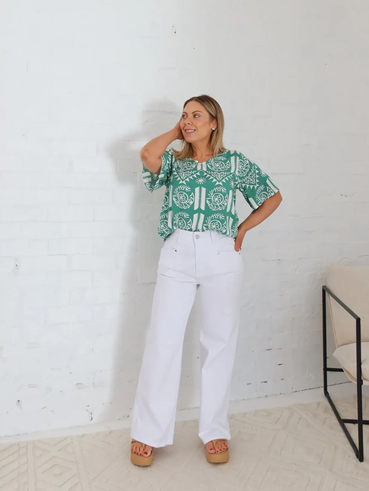 No Gap Waistband Travel Outfit Music Event Tucker Jeans