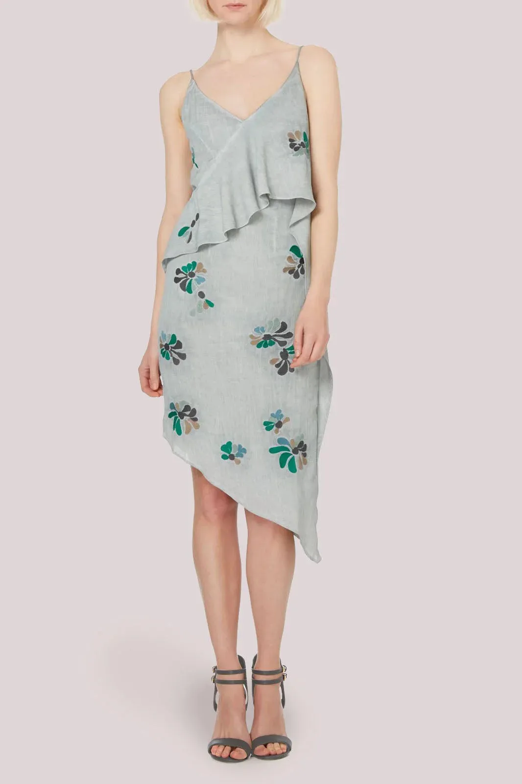 Light Elegance Floral Ruffle Layer Dress