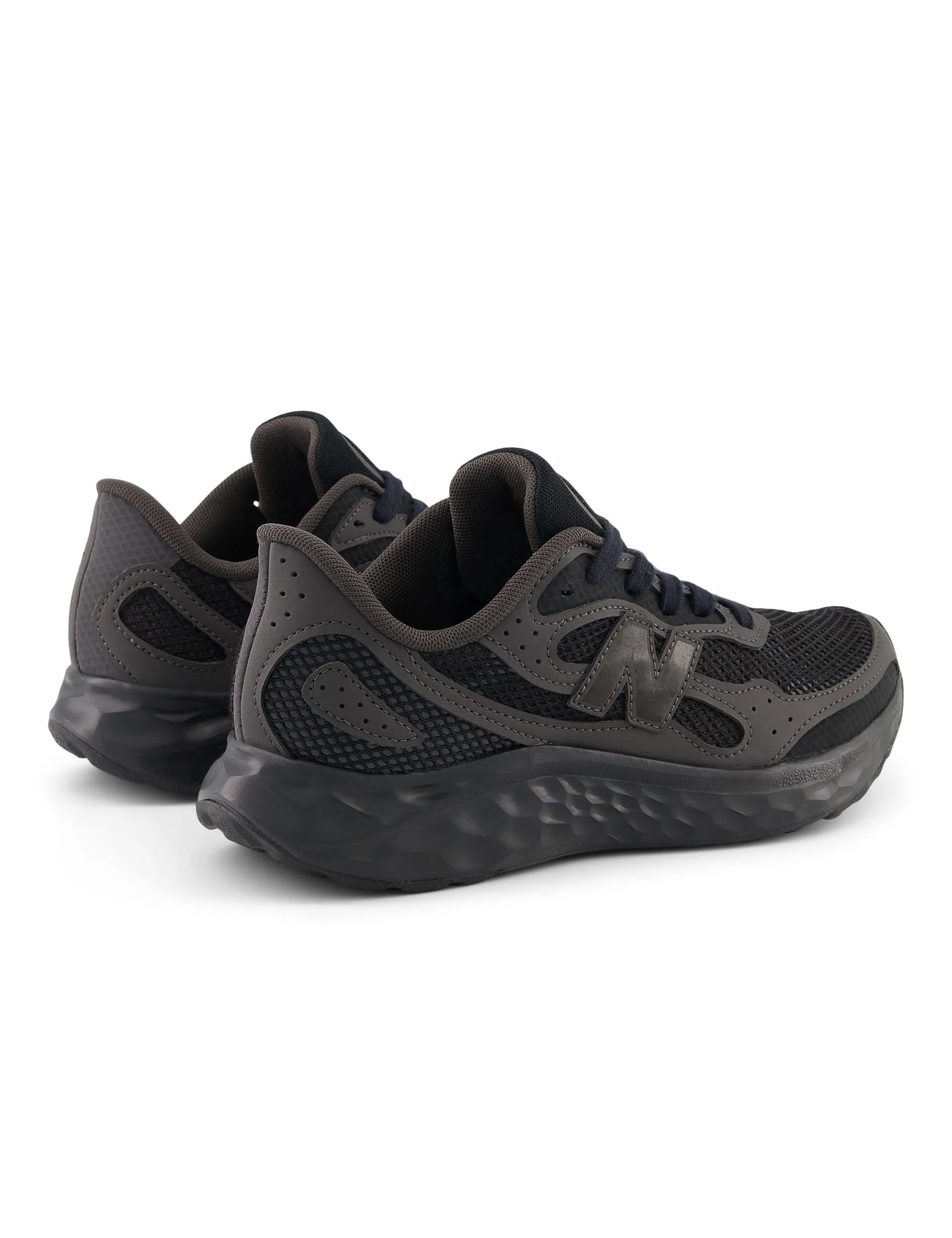 Fresh Foam Arishi v4 - Black energy - returning sole shoe feature