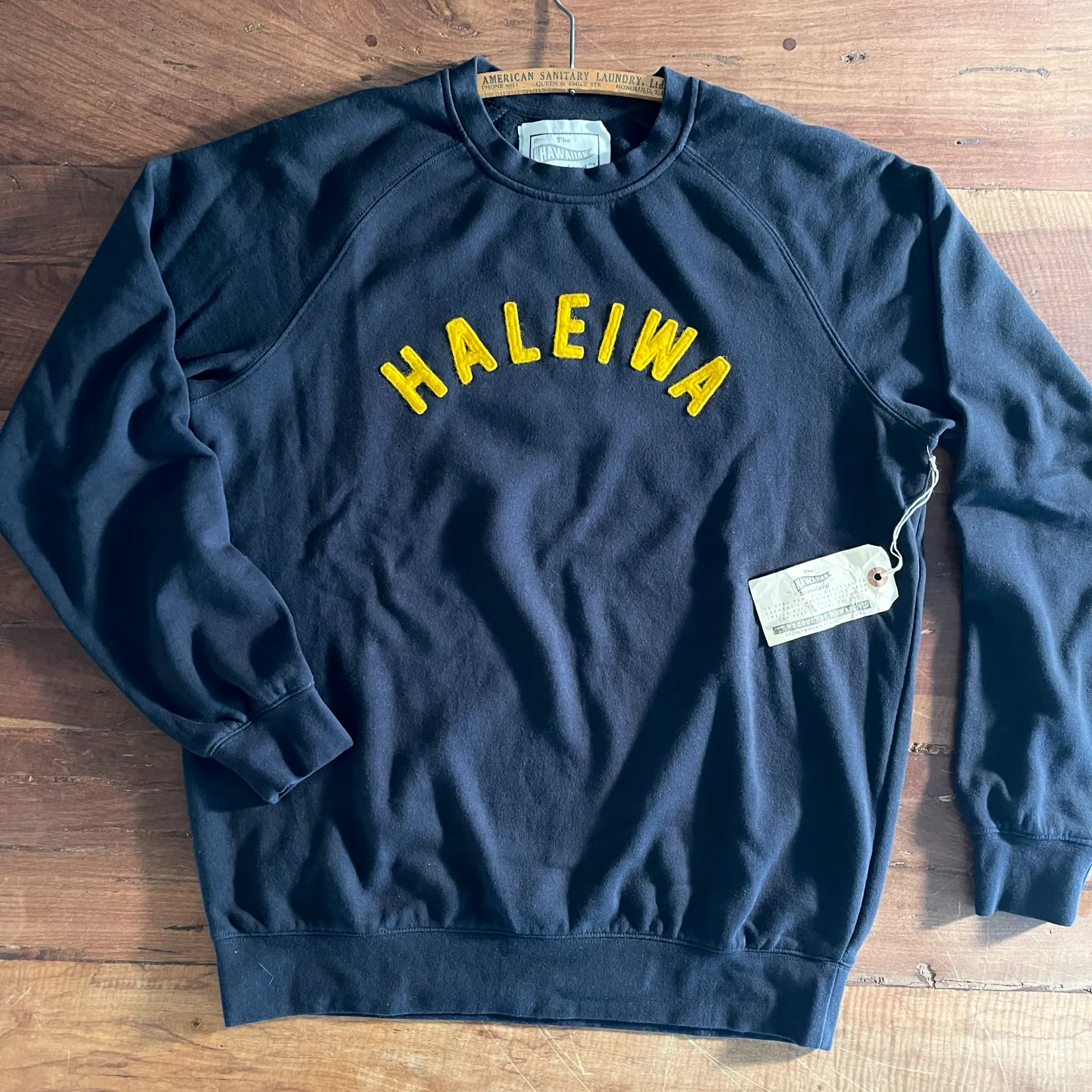 Mens Raglan Fleece Navy x Haleiwa Gold applique Date night Essential Minimal
