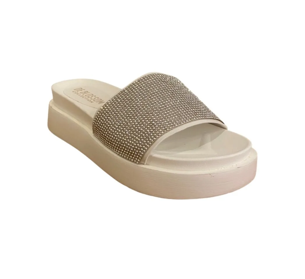 Memory Foam Cushioning Darcy Shimmer Slide