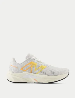 FuelCell Propel v5 Shoes - White/Mango Retro design ComfortPadding