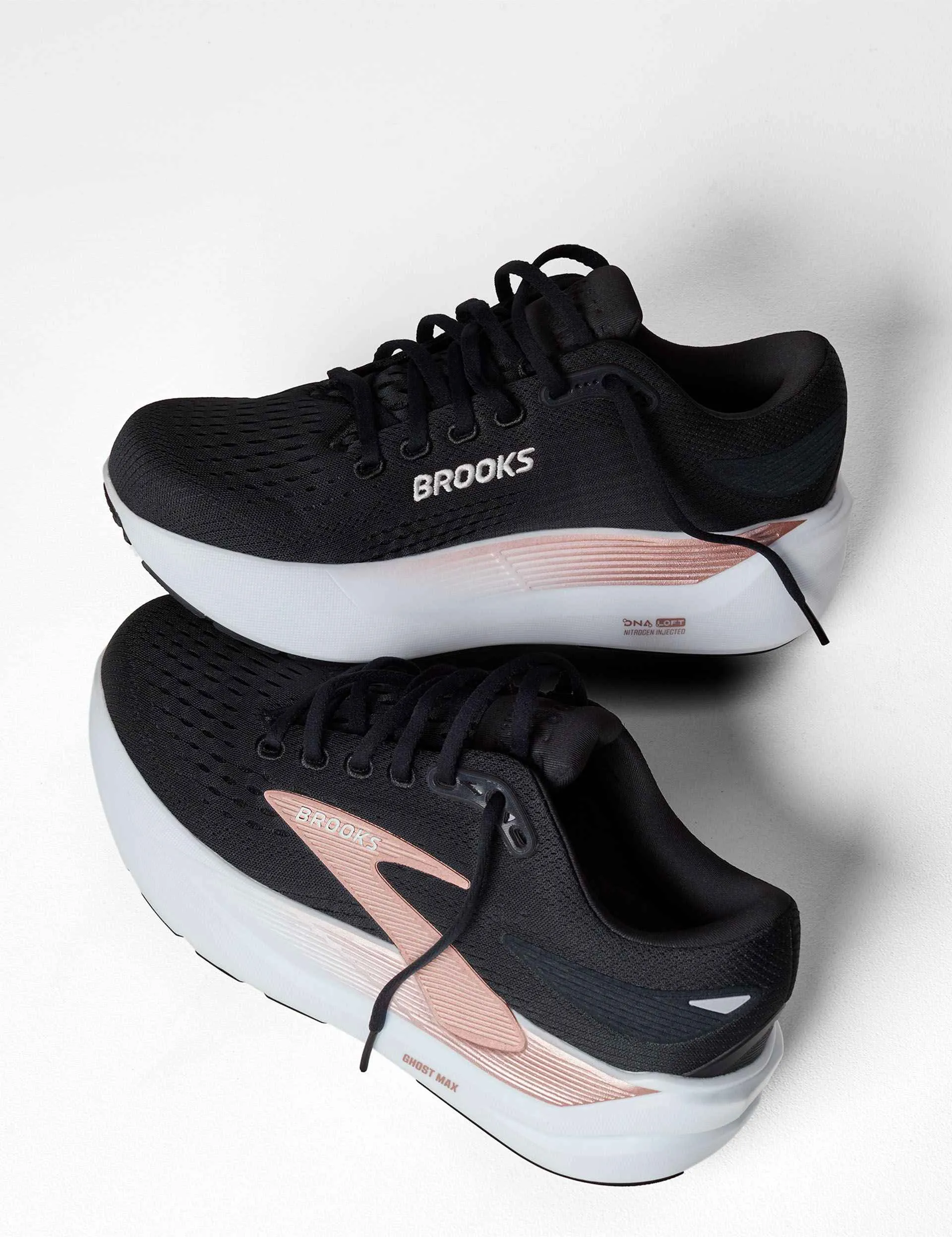 Ghost Max 3 - Black/Rose Gold Posture - correction running beginner shoes