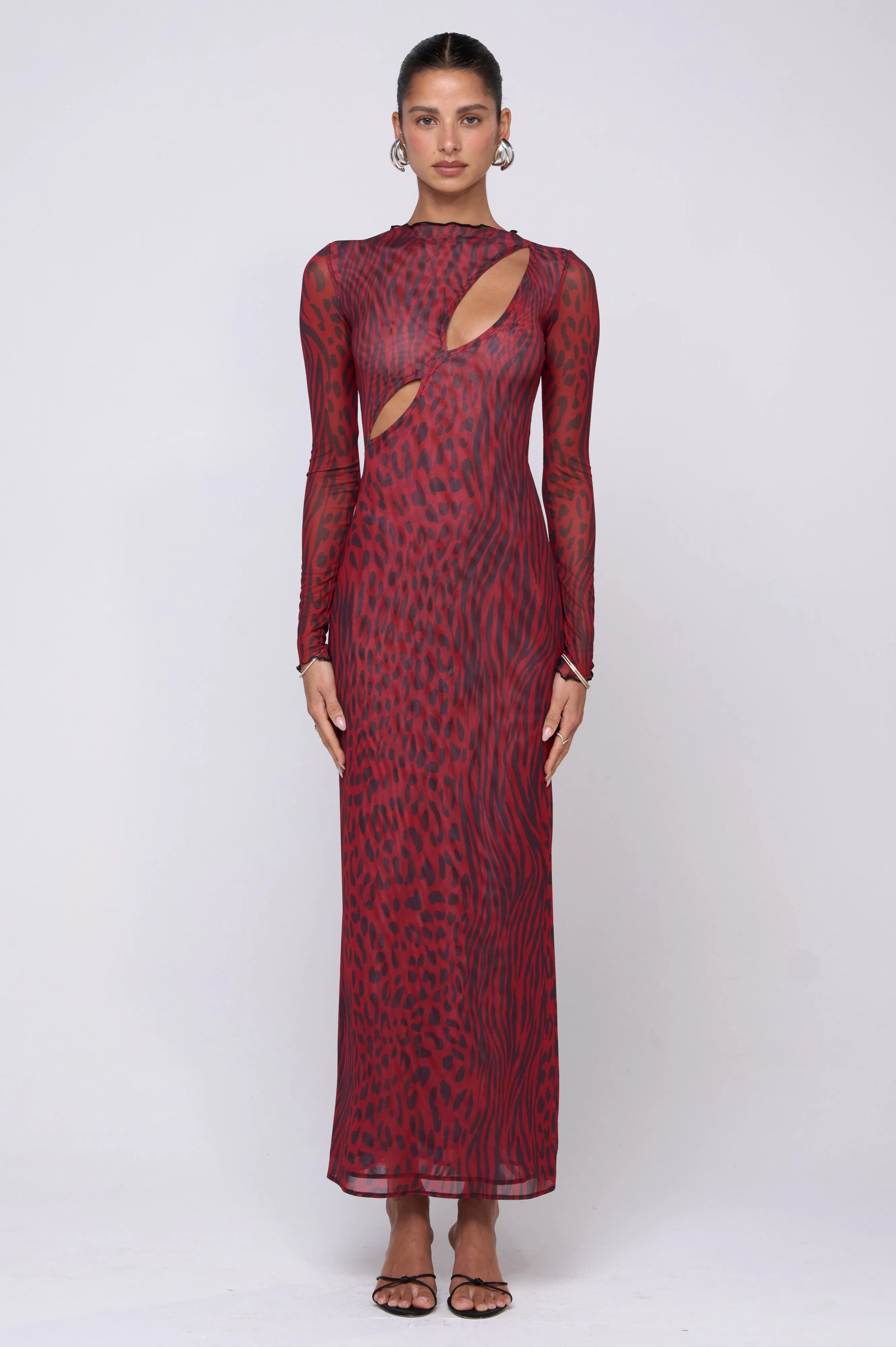 Trendy Silhouette Holly Maxi in Vixen