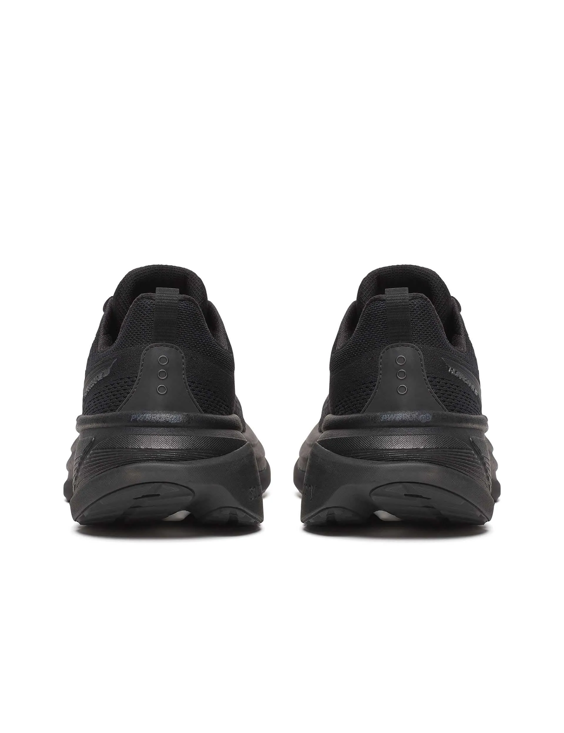 Hurricane 25 - Triple Black Unibody Midsole Construction
