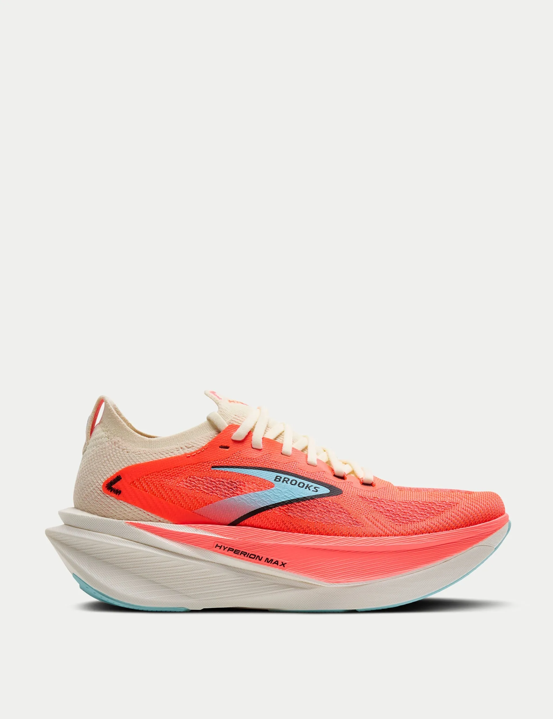 running in different terrains Moisture   Wicking Hyperion Max 3 - Coconut/Fiery Coral/Atomizer
