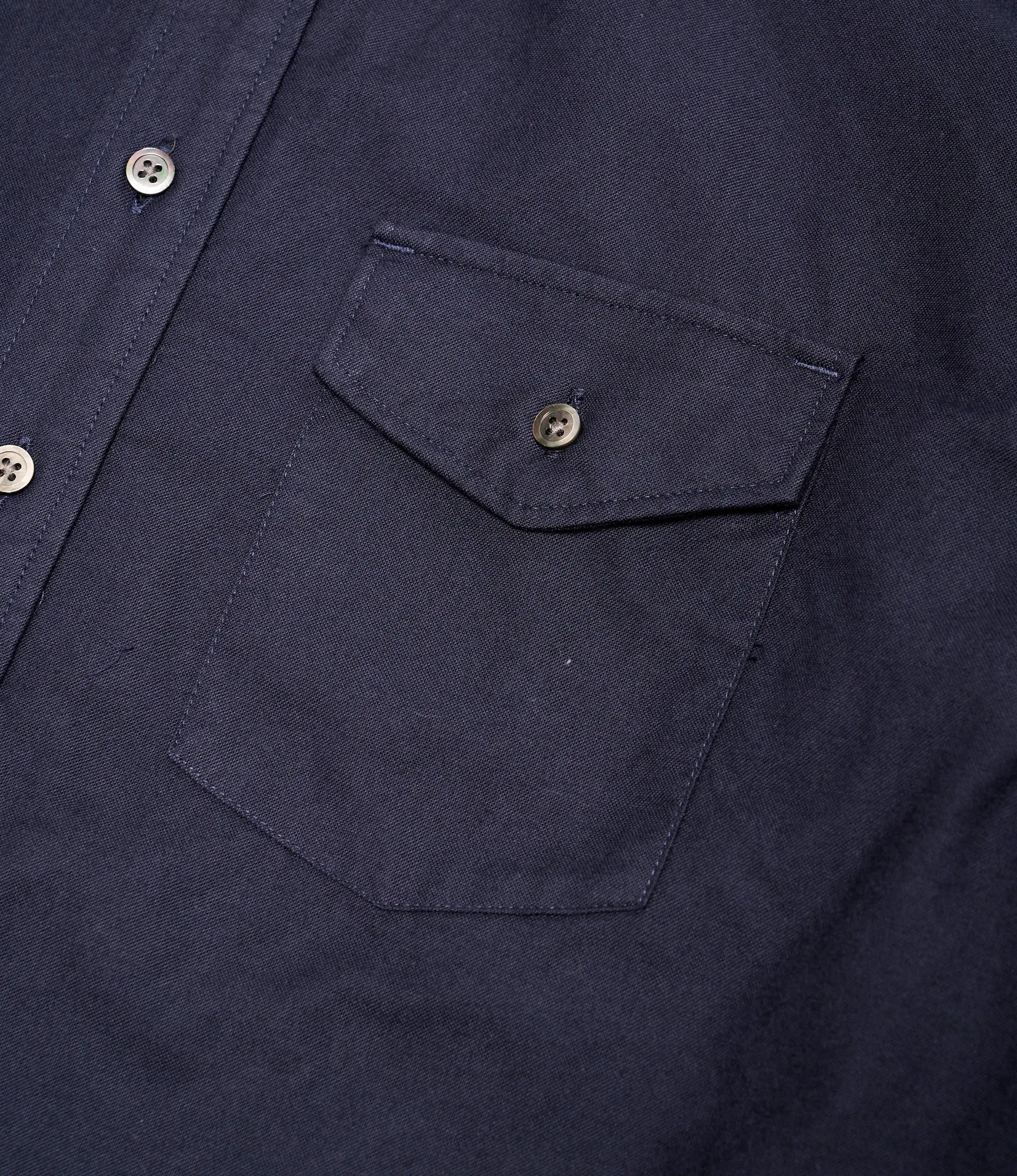 Ivy Shirt ?C Navy Cotton Oxford Easy Wear Look