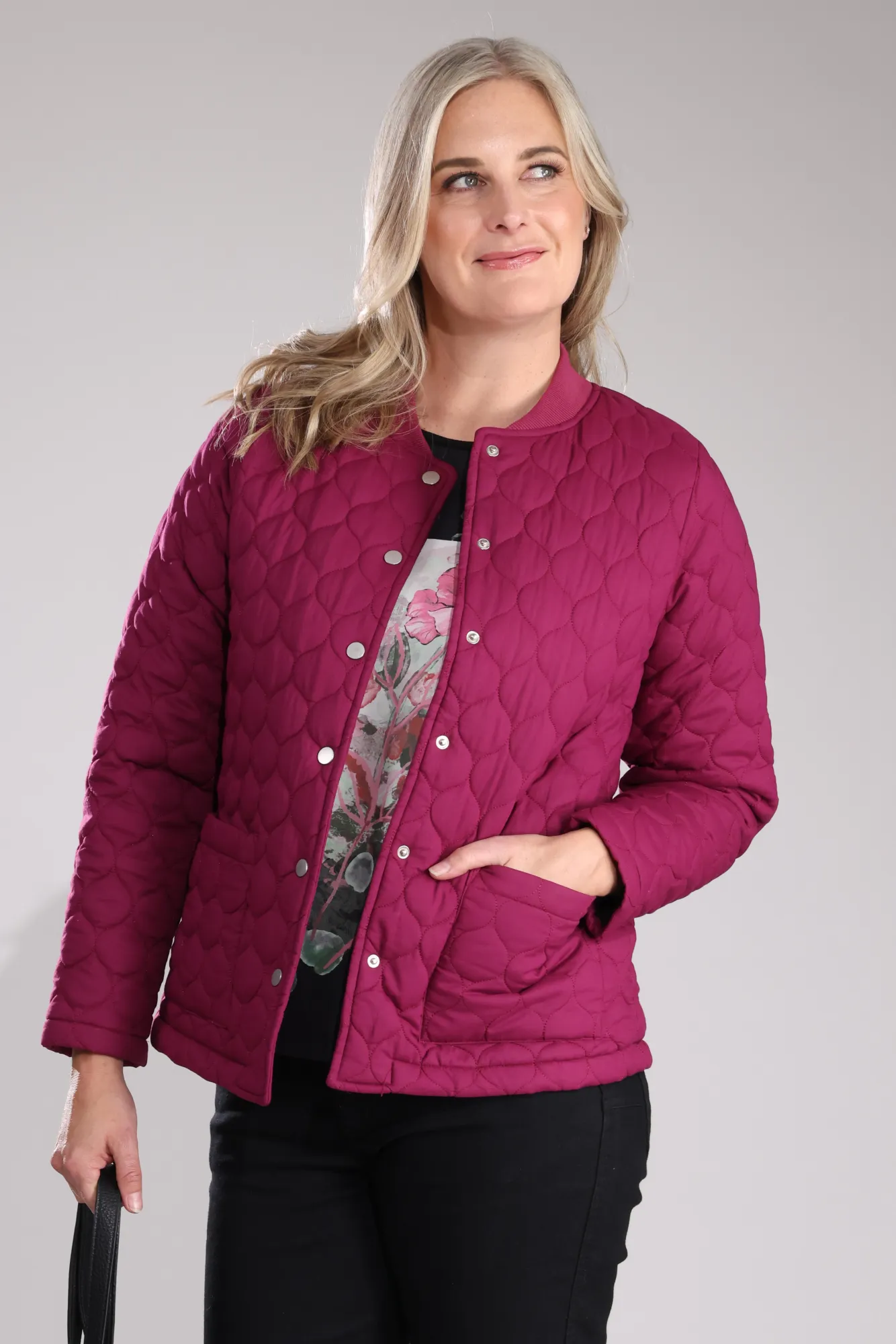 Jacket | Berry | 6441B1 Ripstop Technology