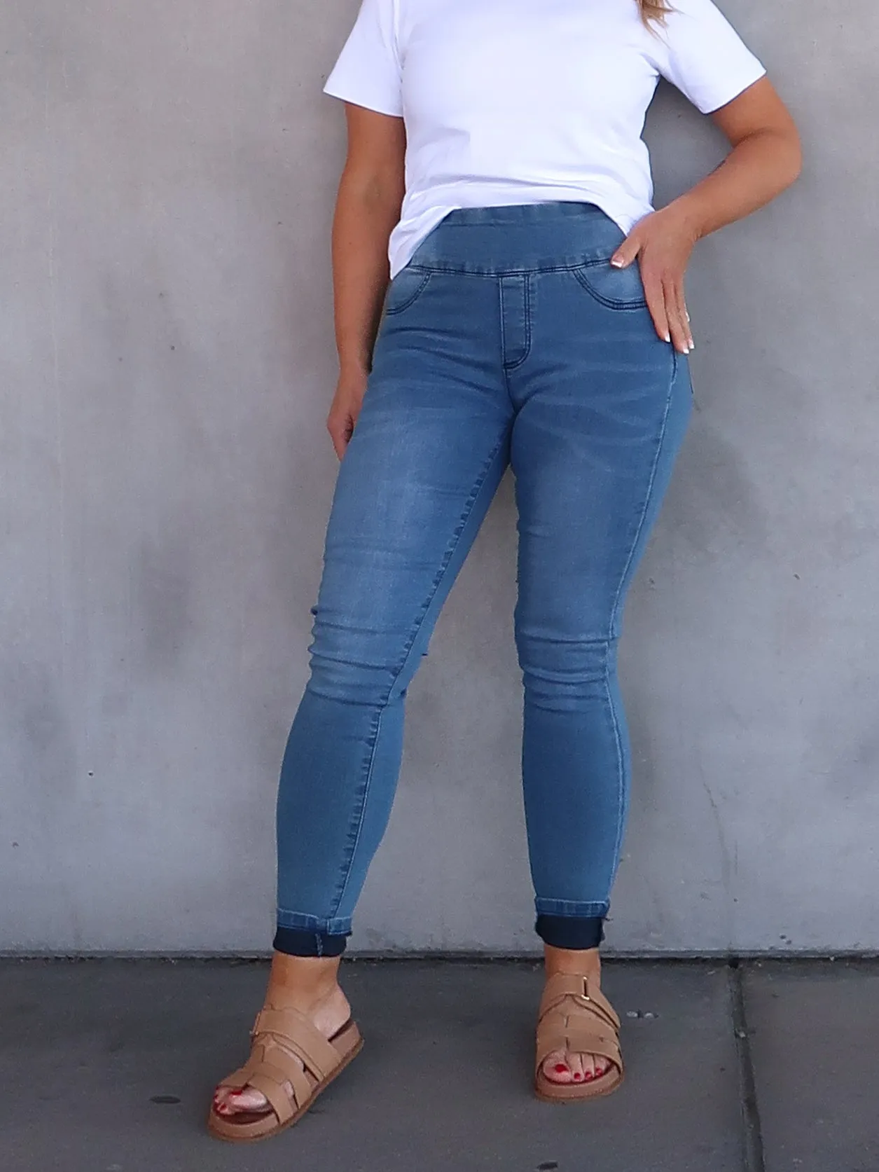 Lifestyle Fit Jax Jeggings - Light Blue