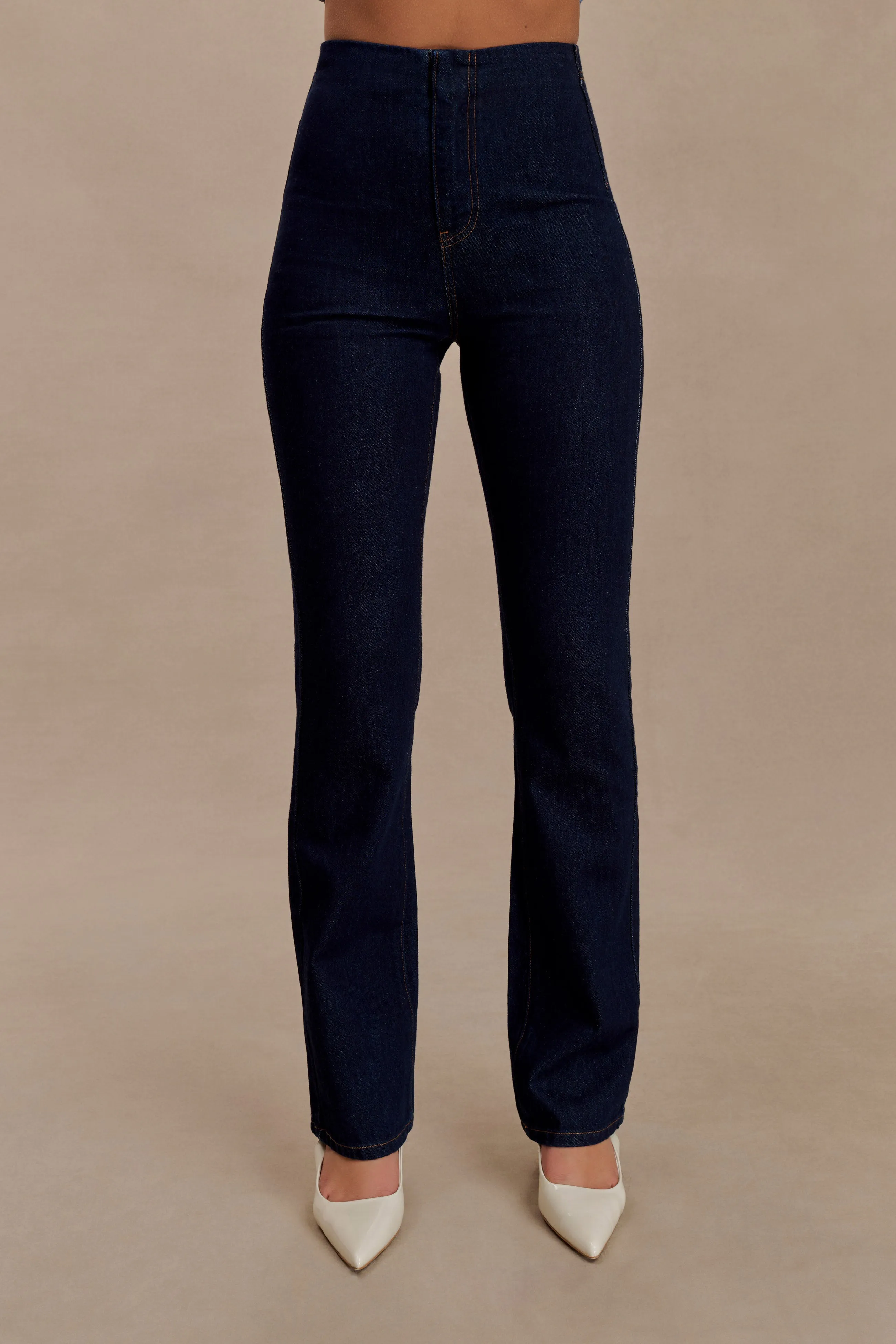 Parent Style Evening Stroll Festival Outfit Everyday Basic Jericho Straight Leg Jeans - Indigo Blue