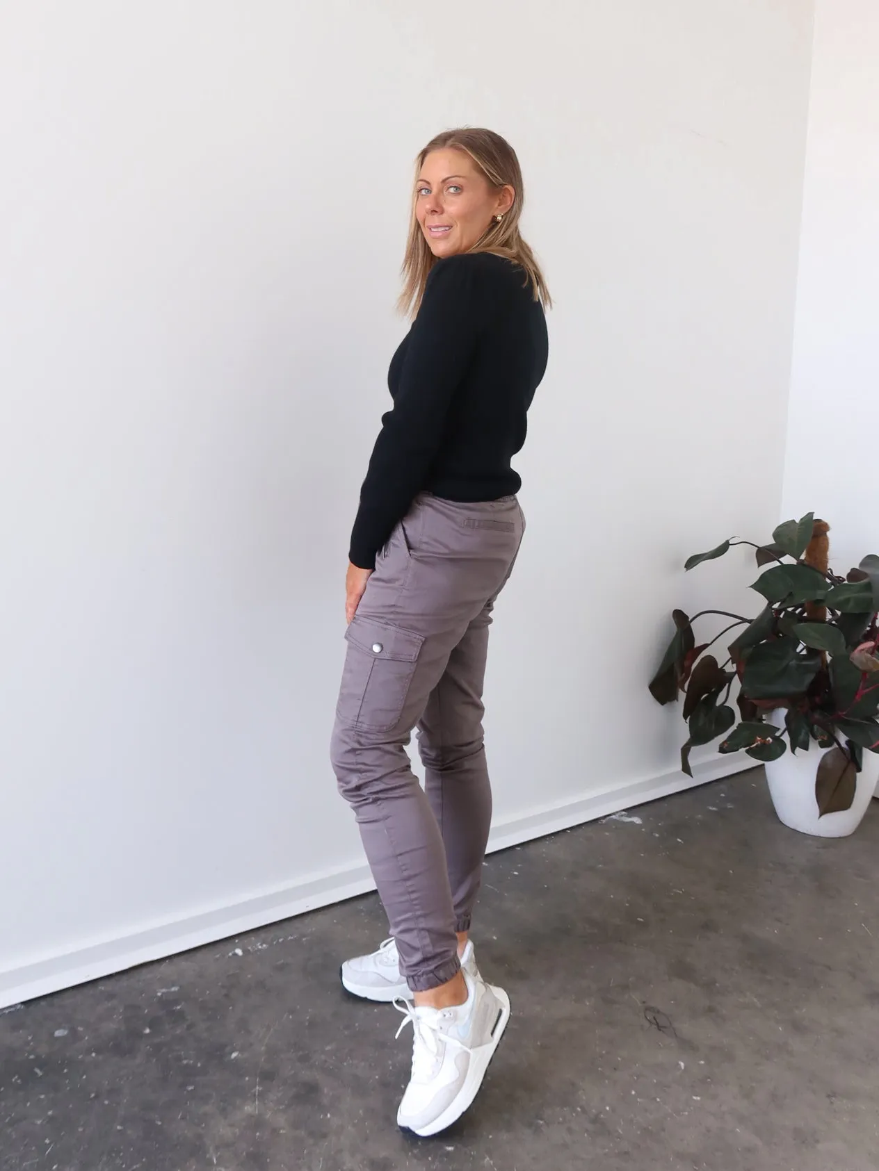 Jordy Jeans - Grey Quick Movement Wear Hygienic Coating