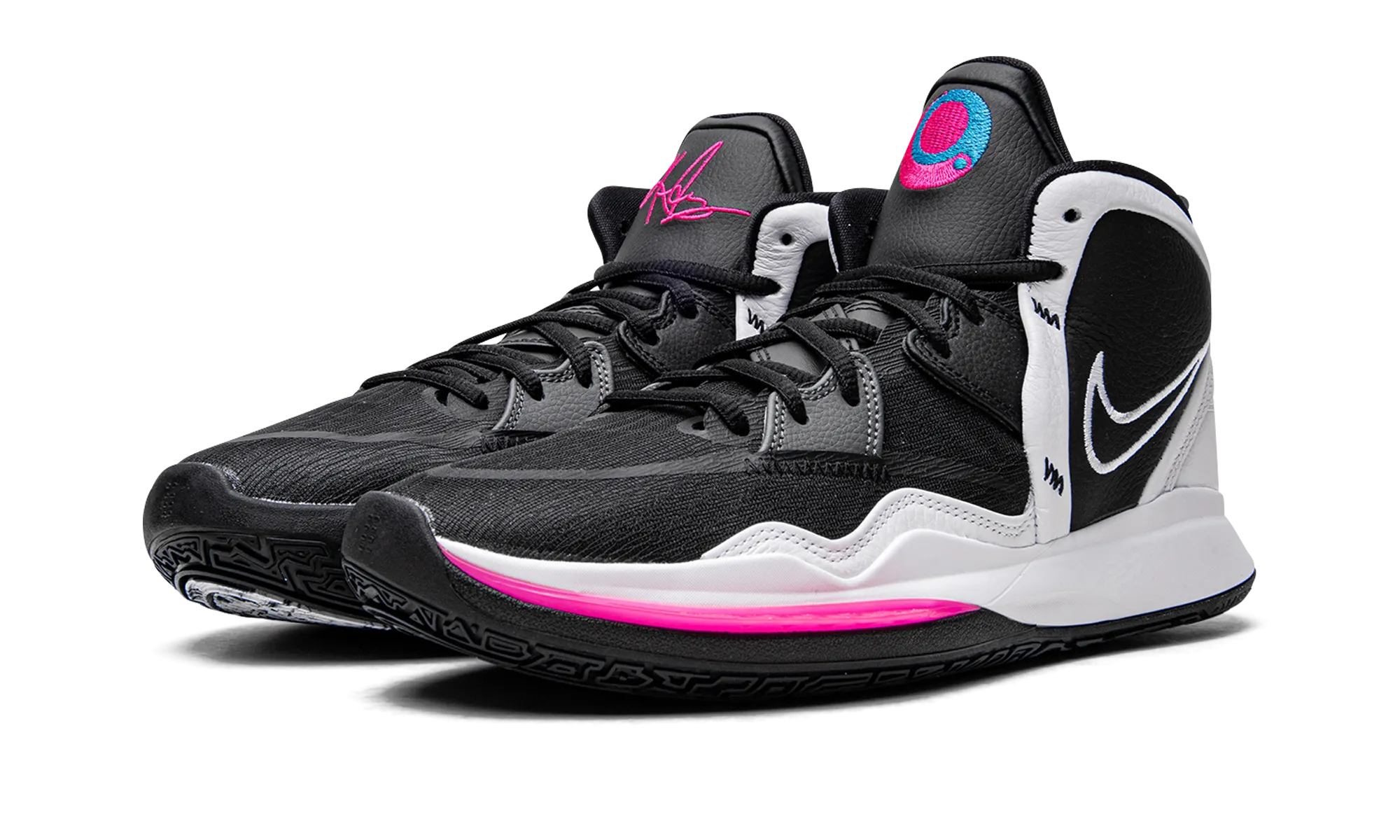 running in parks weekday shoes Kyrie Infinity