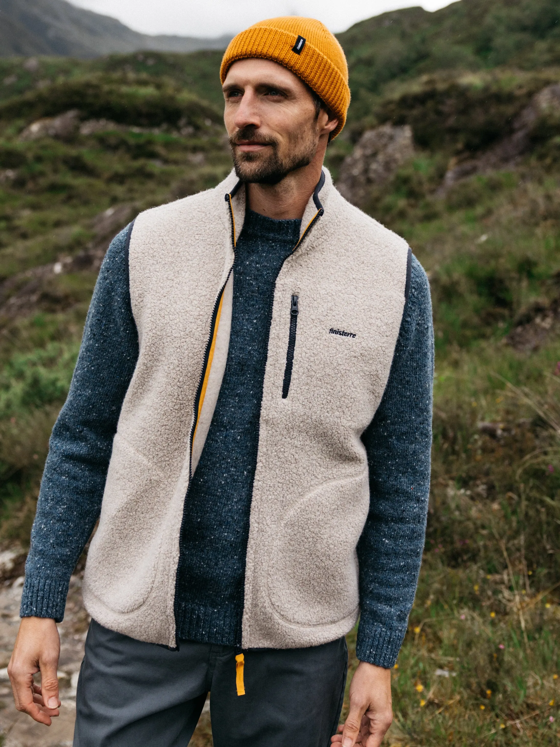 Evening Stroll Men's Hegen Wool Fleece Gilet