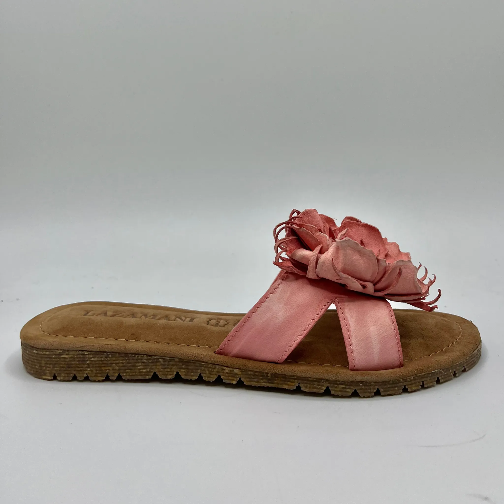 Month Strong Stage Pop Lazamani La Aruba