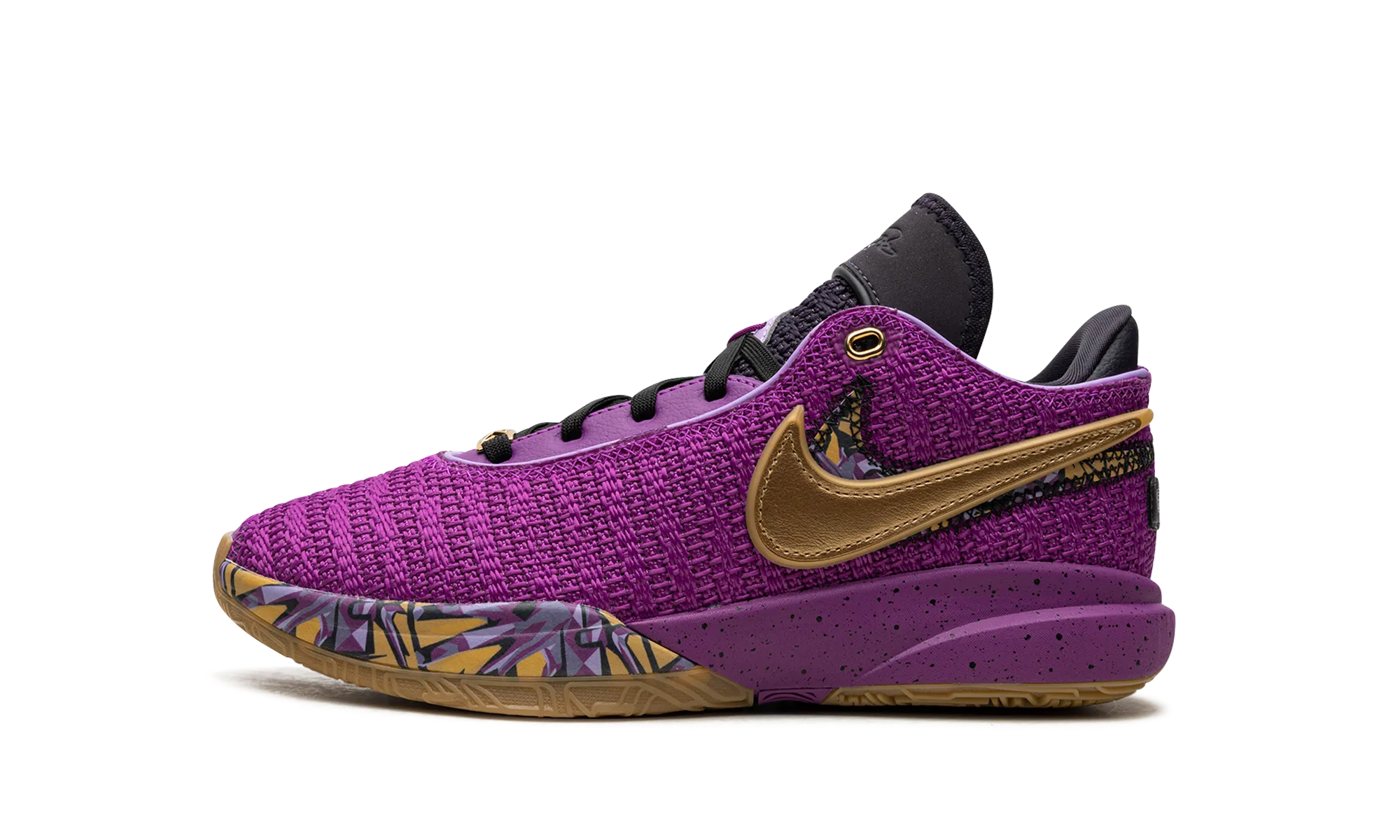 Reflective Trim extraordinary - running LeBron 20 GS "Young Heirs"