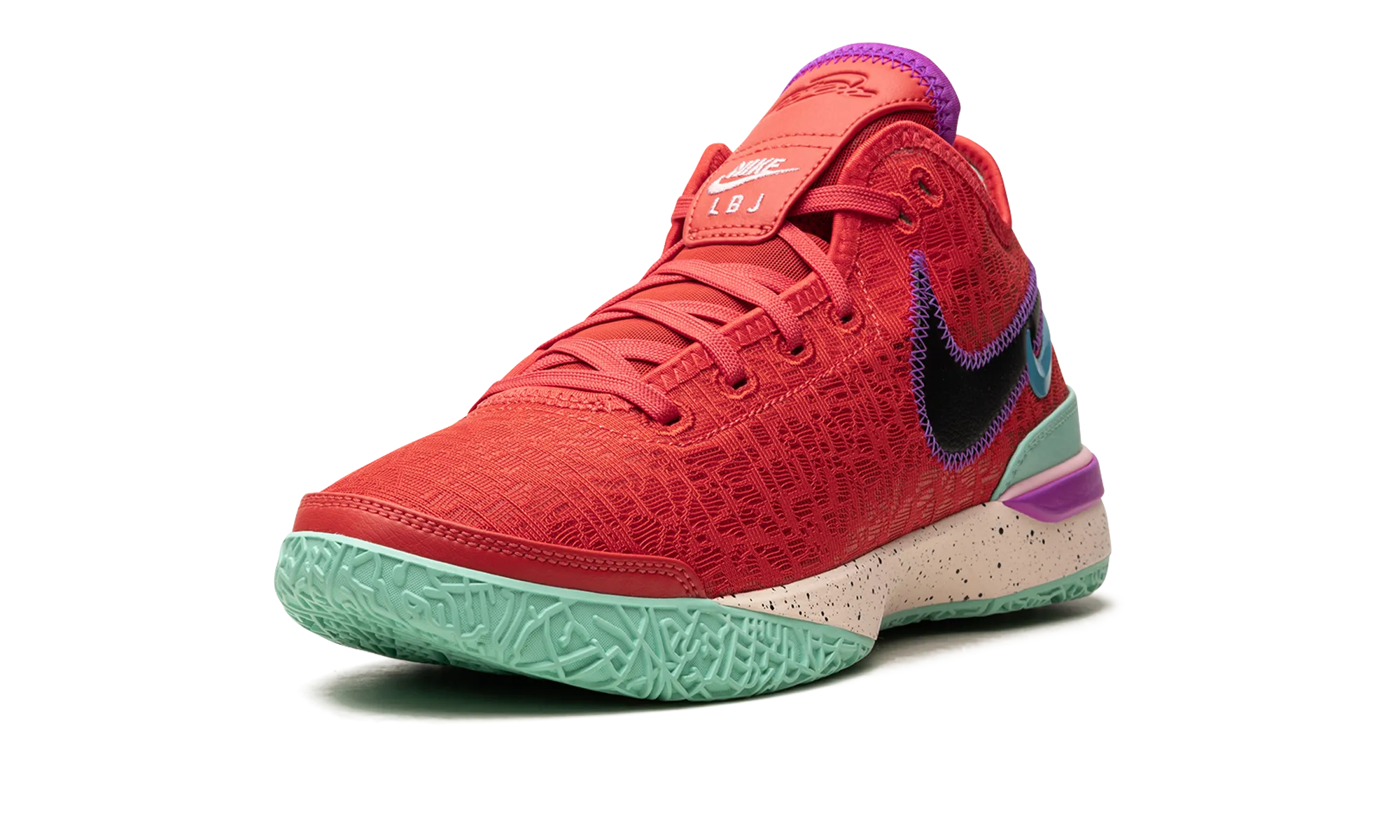 cross - country runner's shoe opportunity Lebron NXXT Gen "Trek Red"